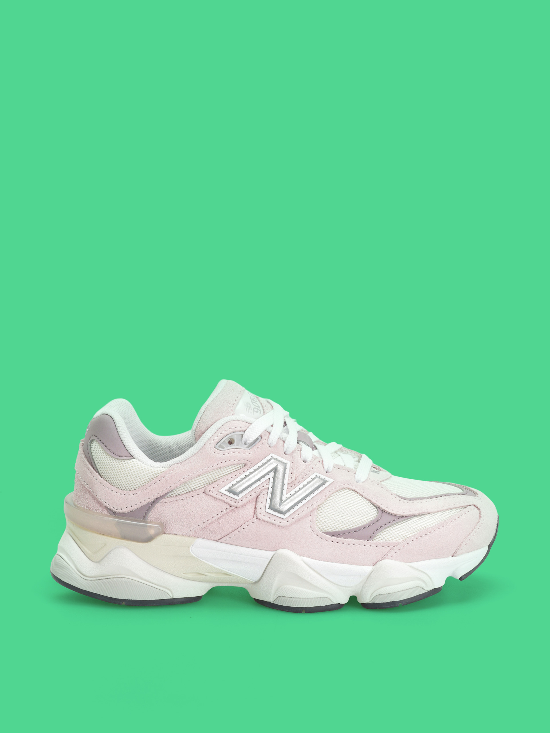 New Balance 9060 JR Shoes (rose sugar)