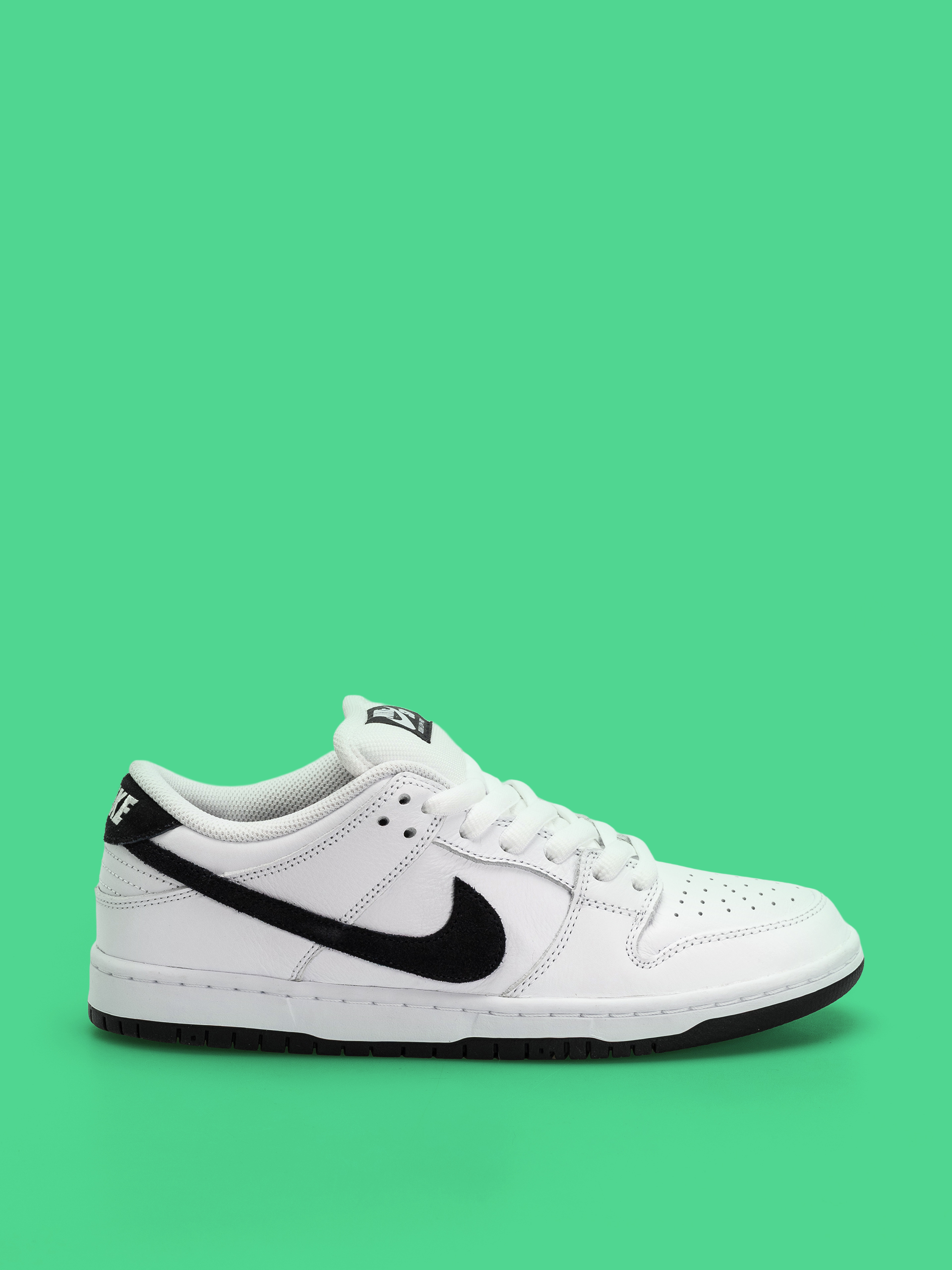Nike SB Dunk Low Pro Schuhe (white/black white black)
