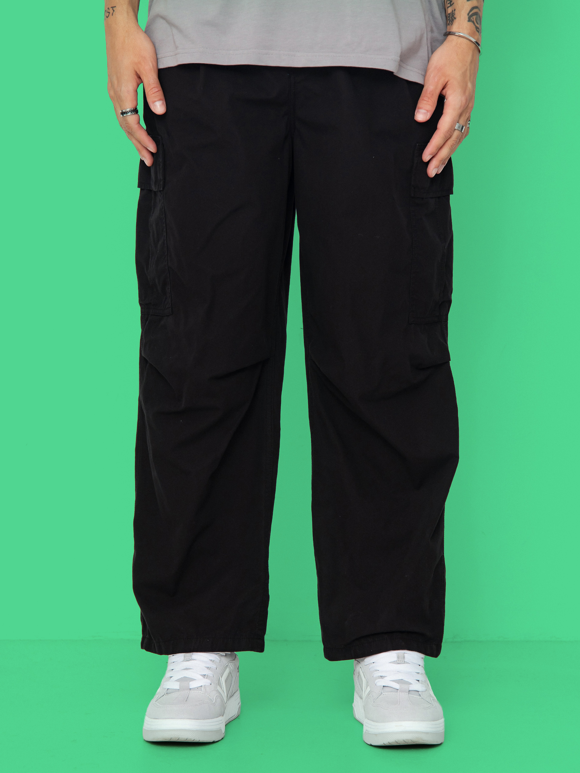 Carhartt WIP Cole Cargo Hose (black/garment dyed)