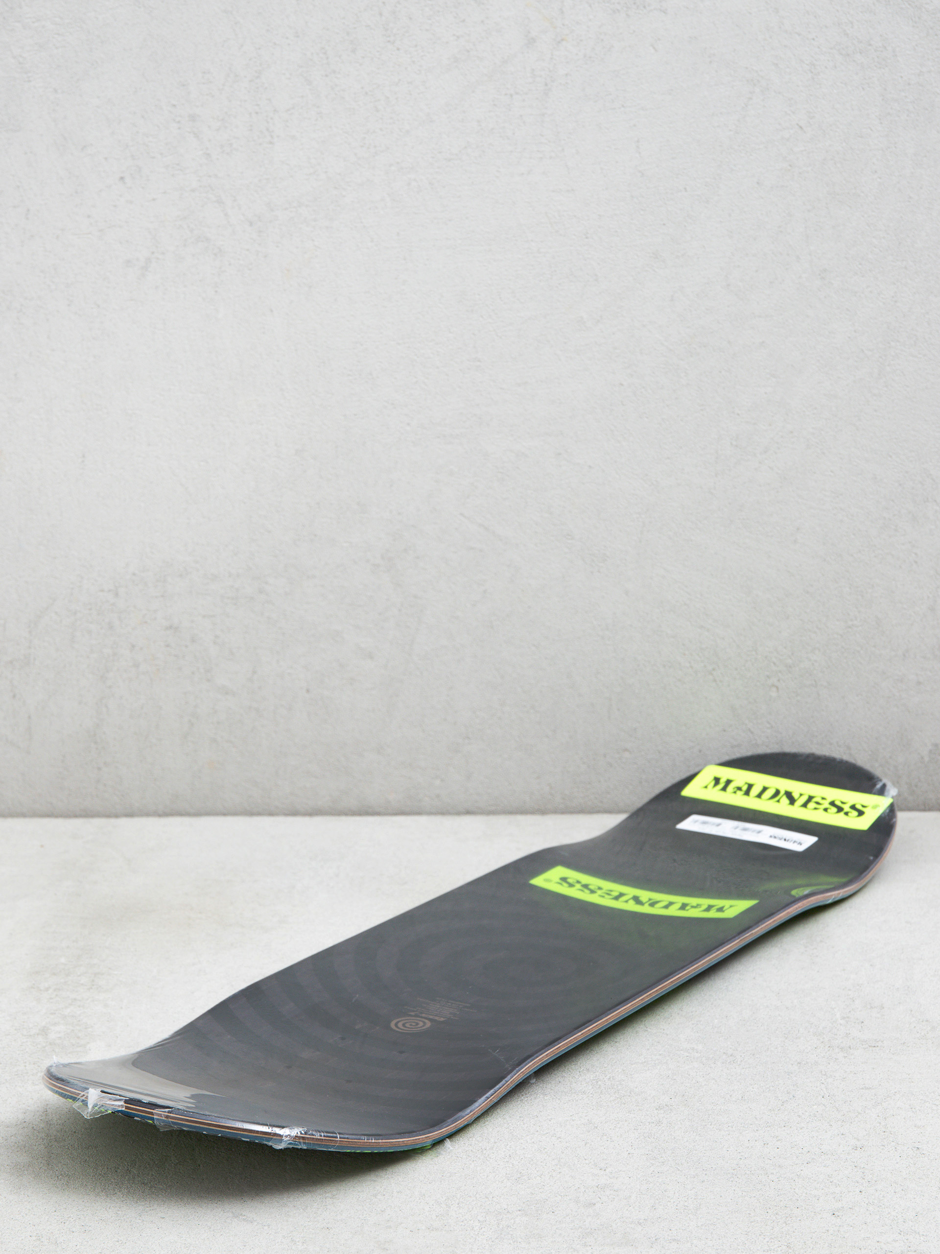 Madness Deck Repeat Offender (safety yellow/holographic)
