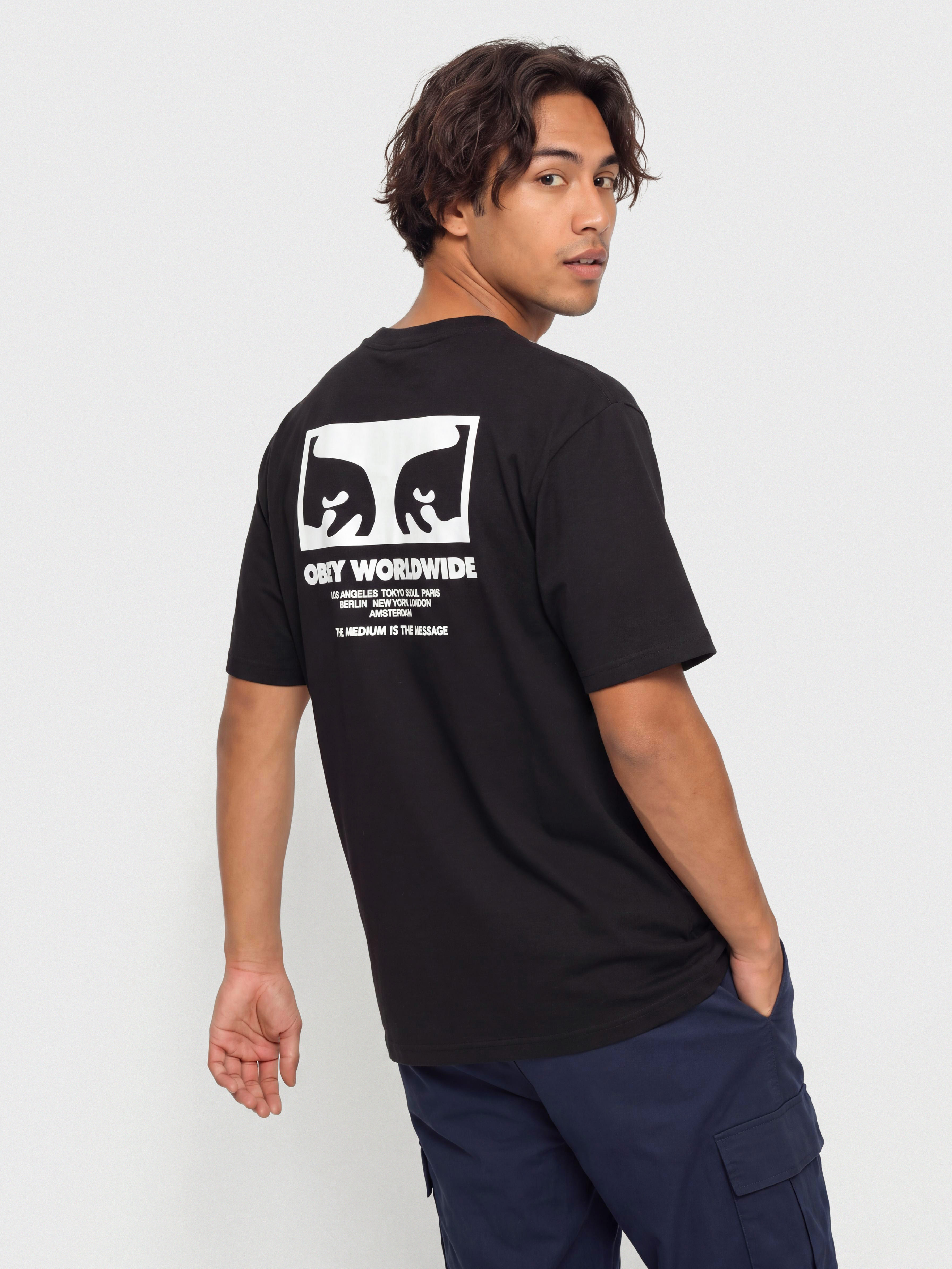OBEY The Medium Is The Message T-shirt (black)