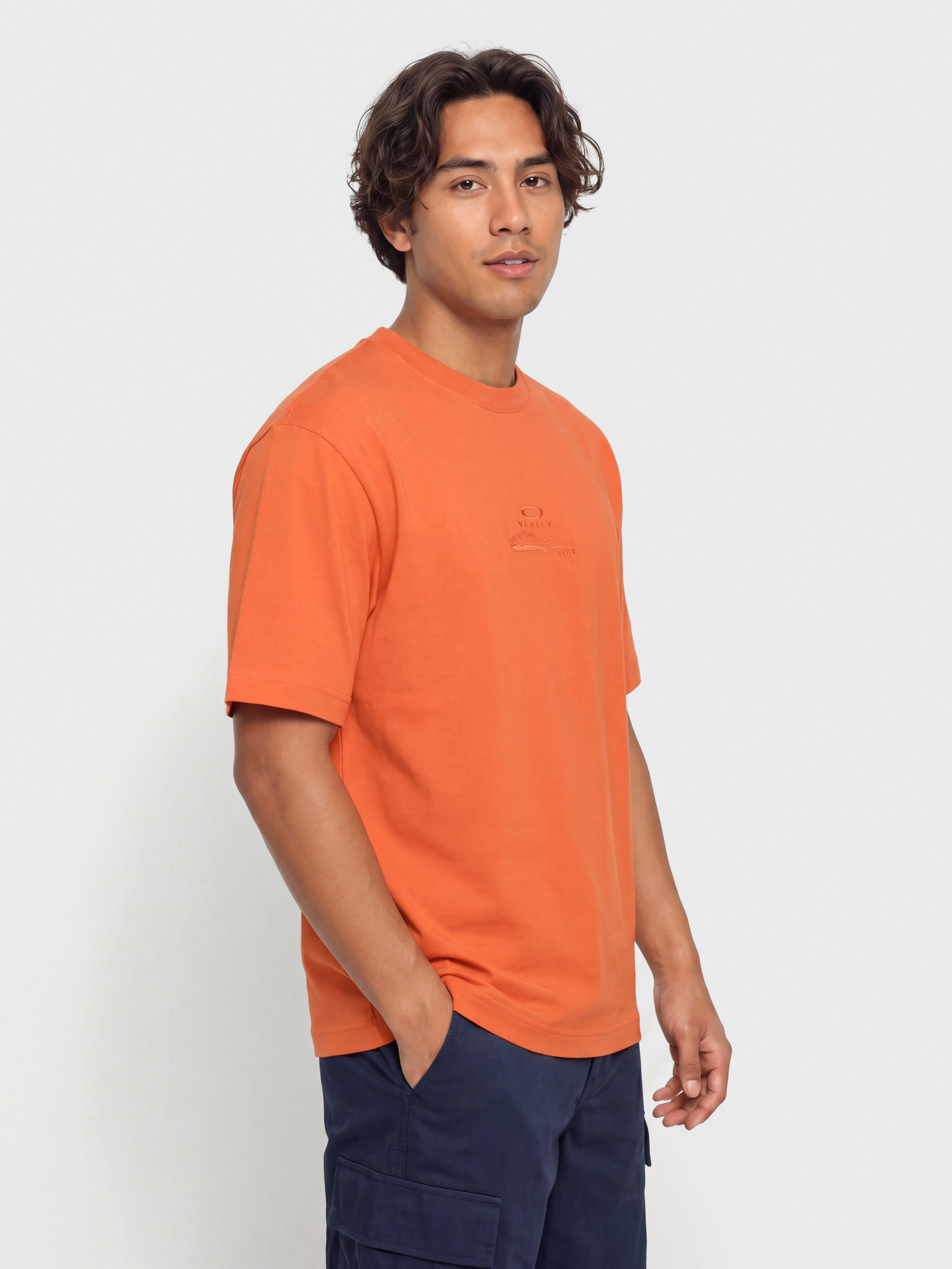 Oakley Mtn Ridge Embroidered T-Shirt (aviator orange)