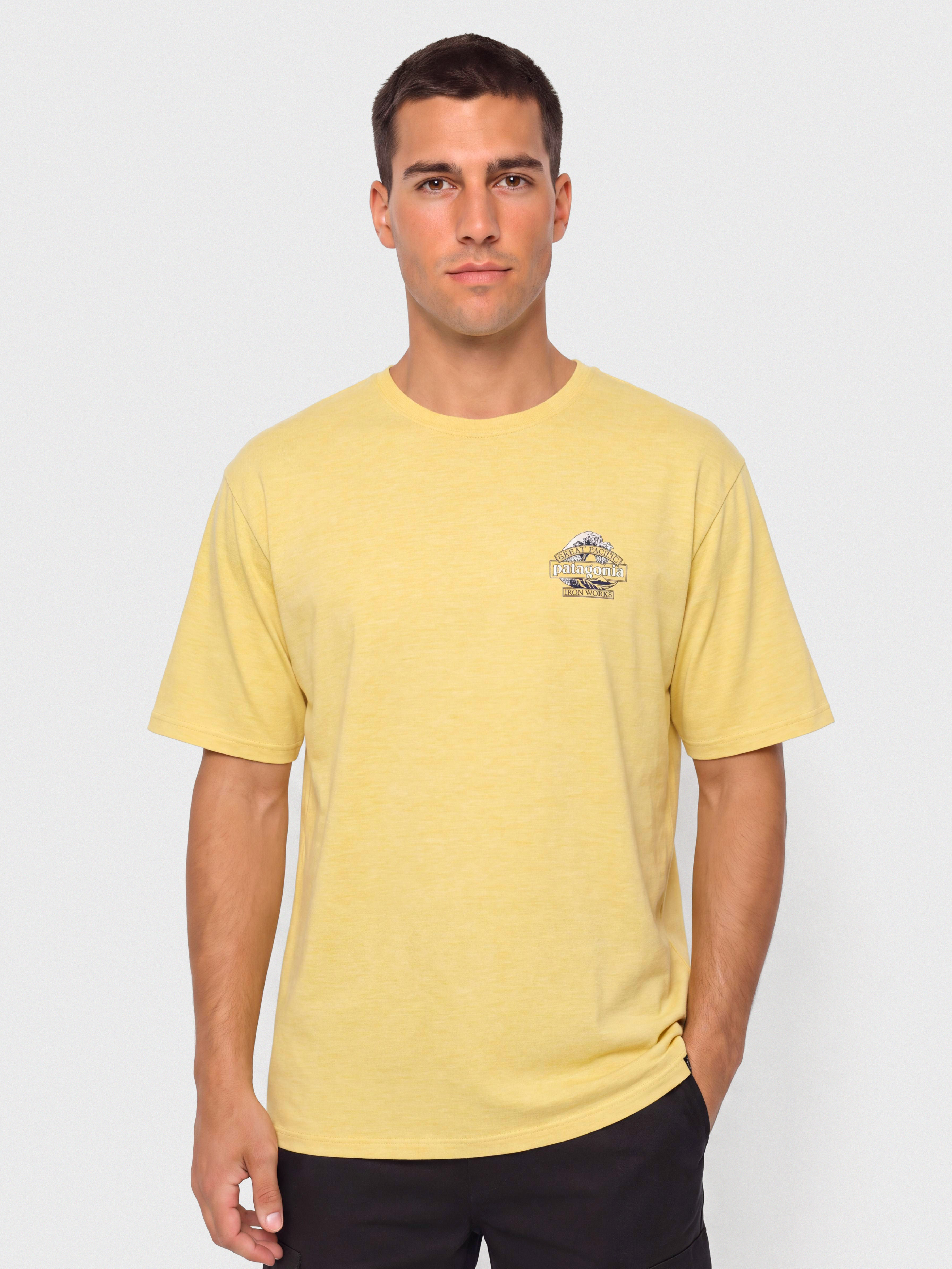 Patagonia Cap Cool Daily Great Waves T-shirt (limestone yellow light limestone yellow x dye)