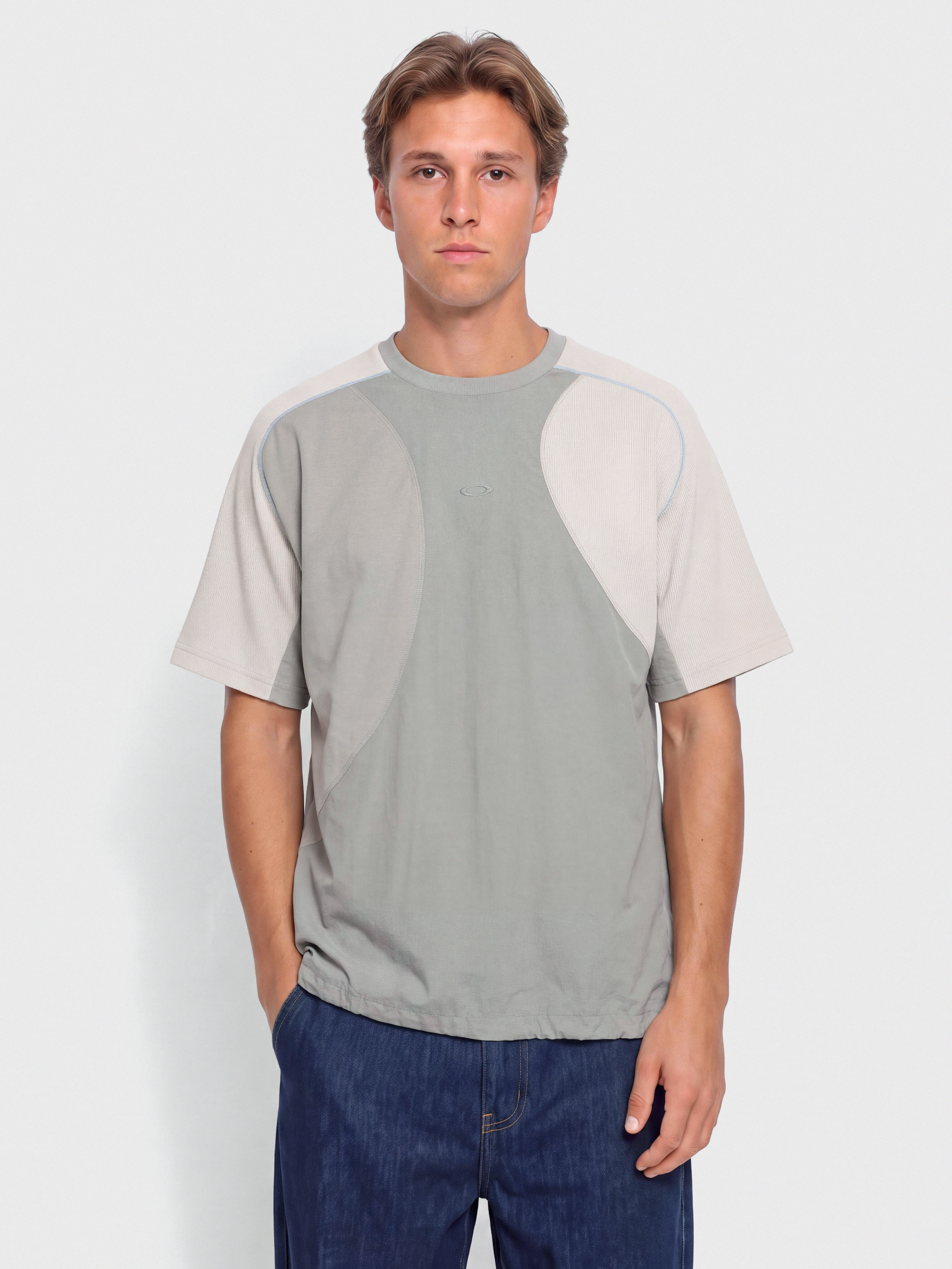 Oakley Tidal T-Shirt (cement)