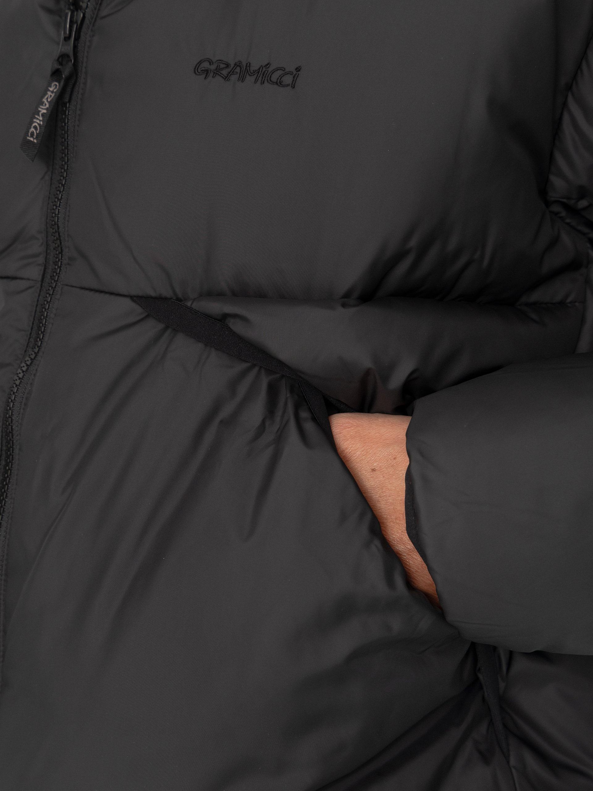 Gramicci Coldfront Down Jacke (black)