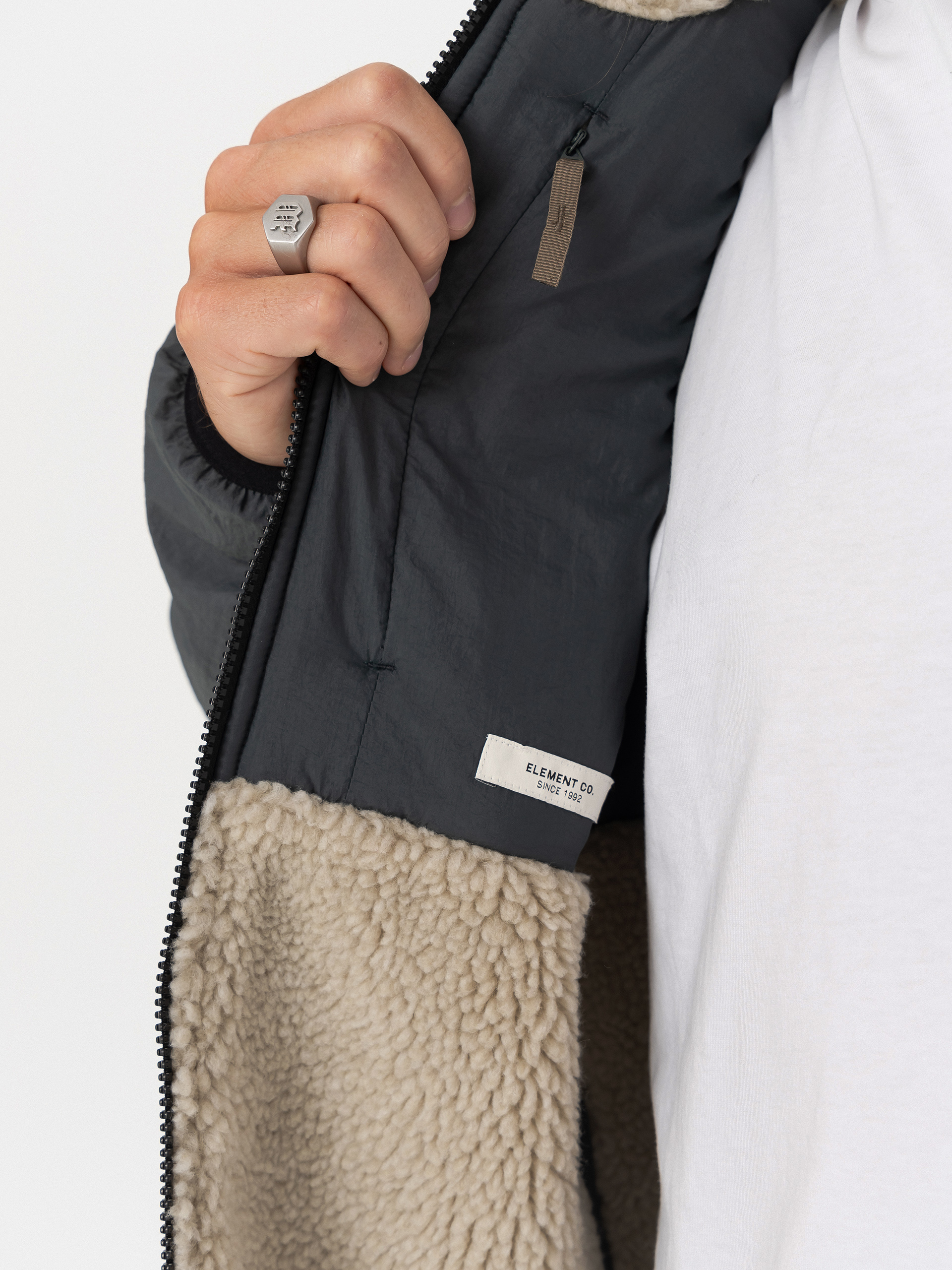 Element Wolfe Sherpa Jacket (oat milk)