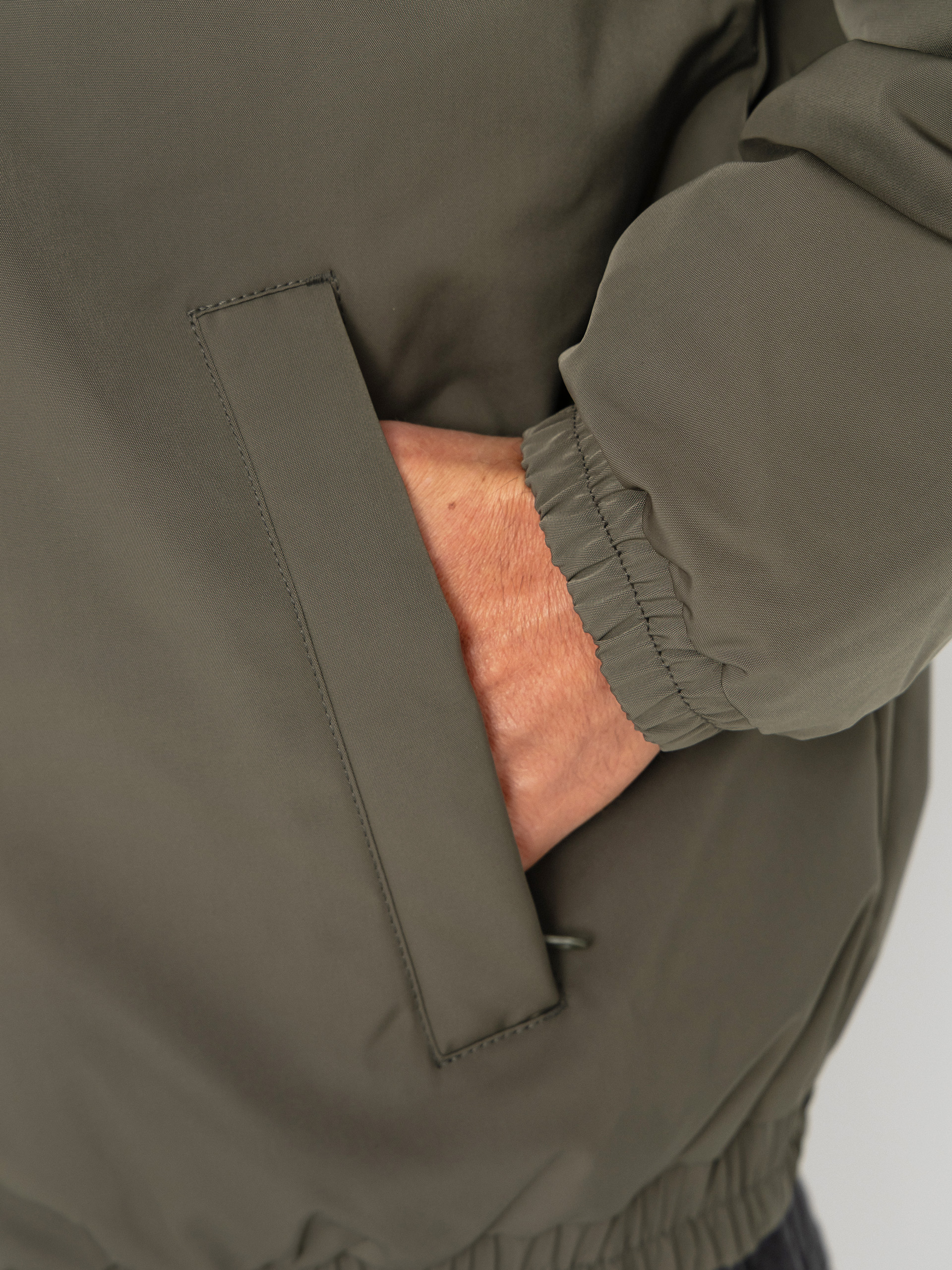 OBEY Elysian Jacket (grape leaf)