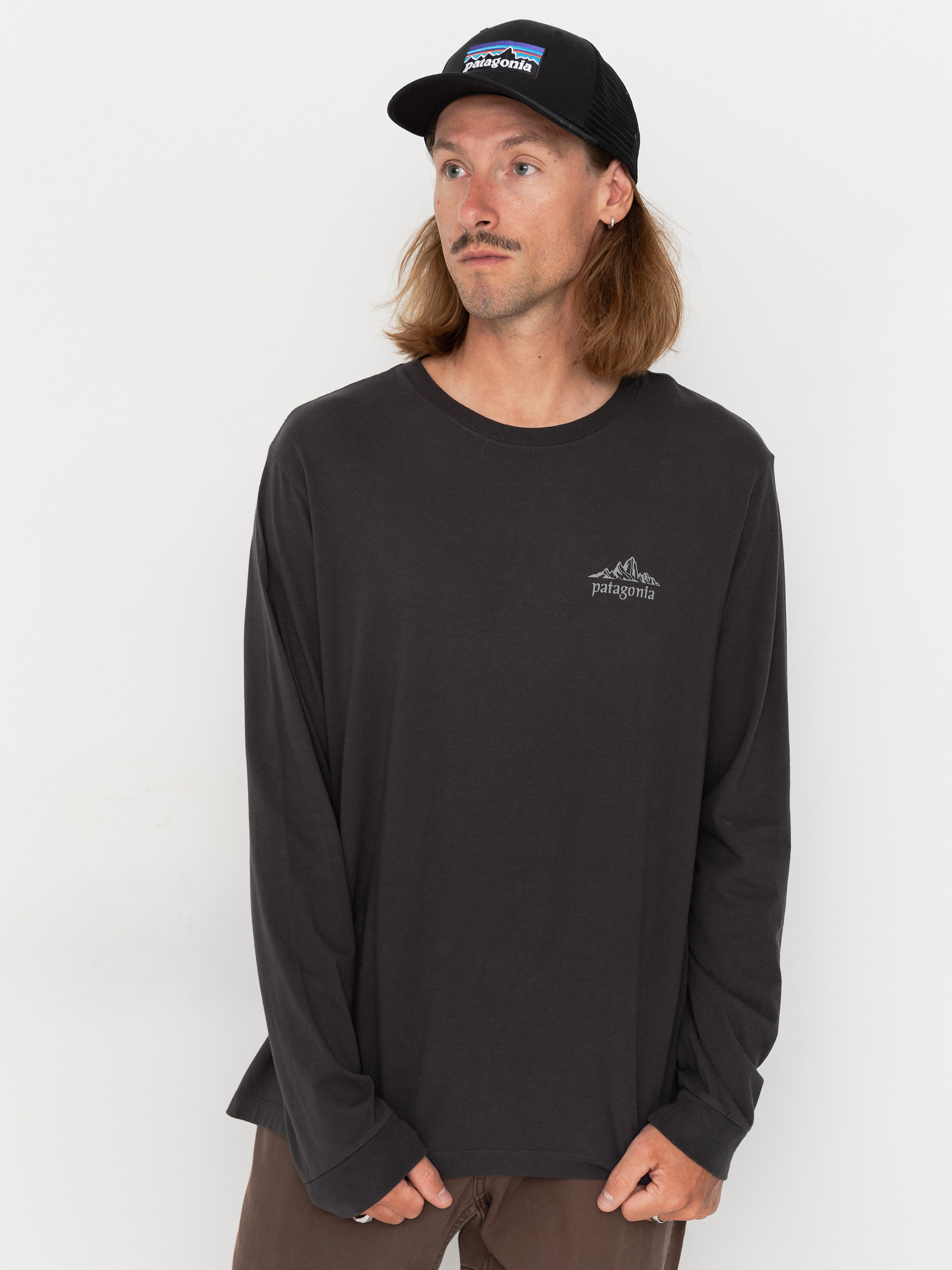 Patagonia Cloud Crag Longsleeve (ink black)