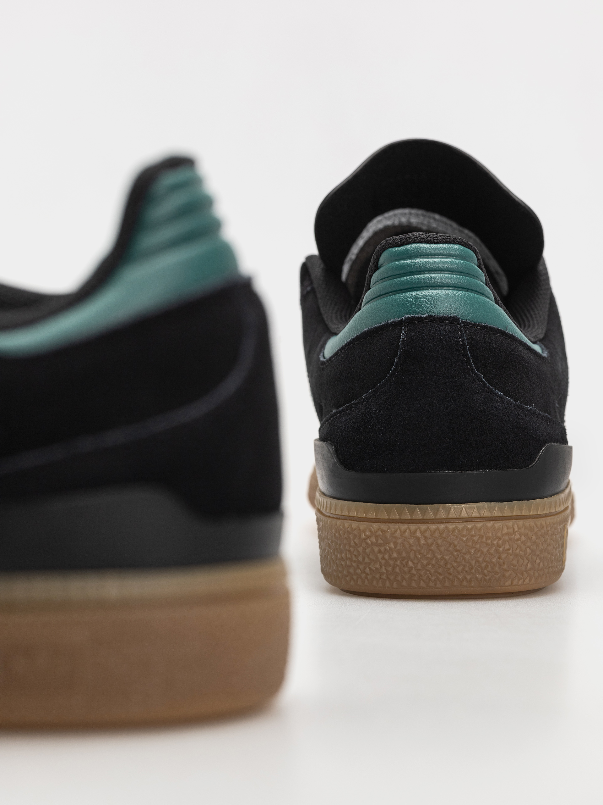 adidas Busenitz Shoes (cblack/cgreen/gum4)