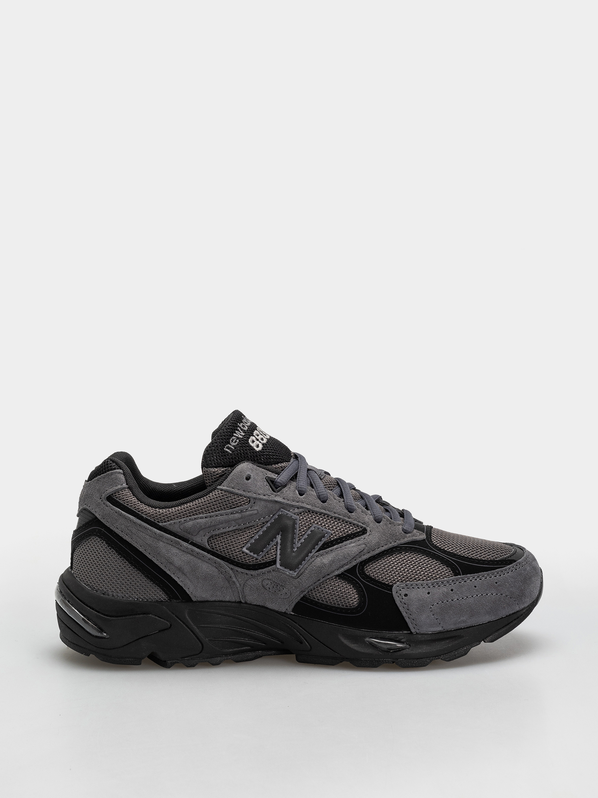 New Balance 880R Shoes (magnet/black)