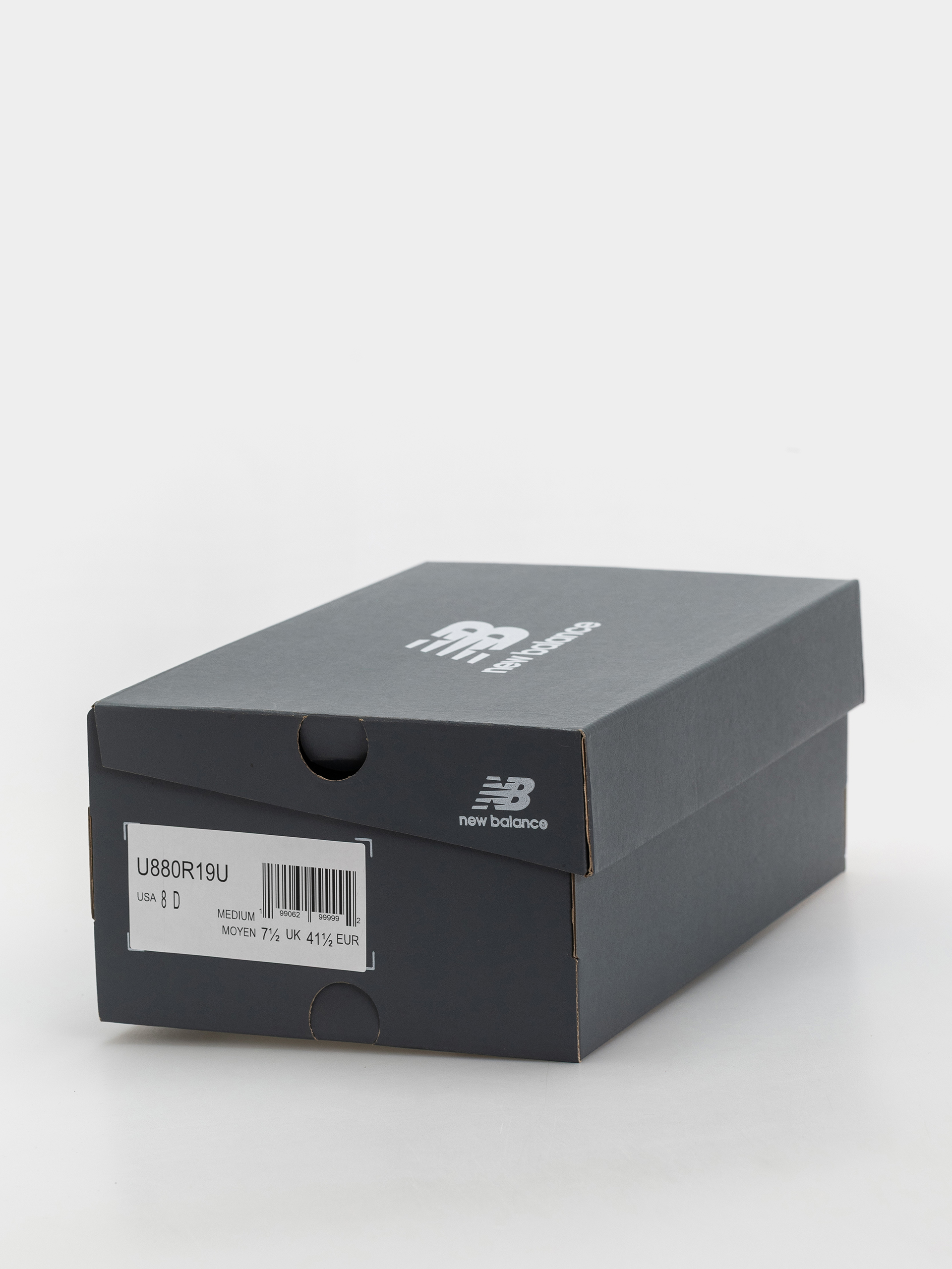 New Balance 880R Shoes (magnet/black)