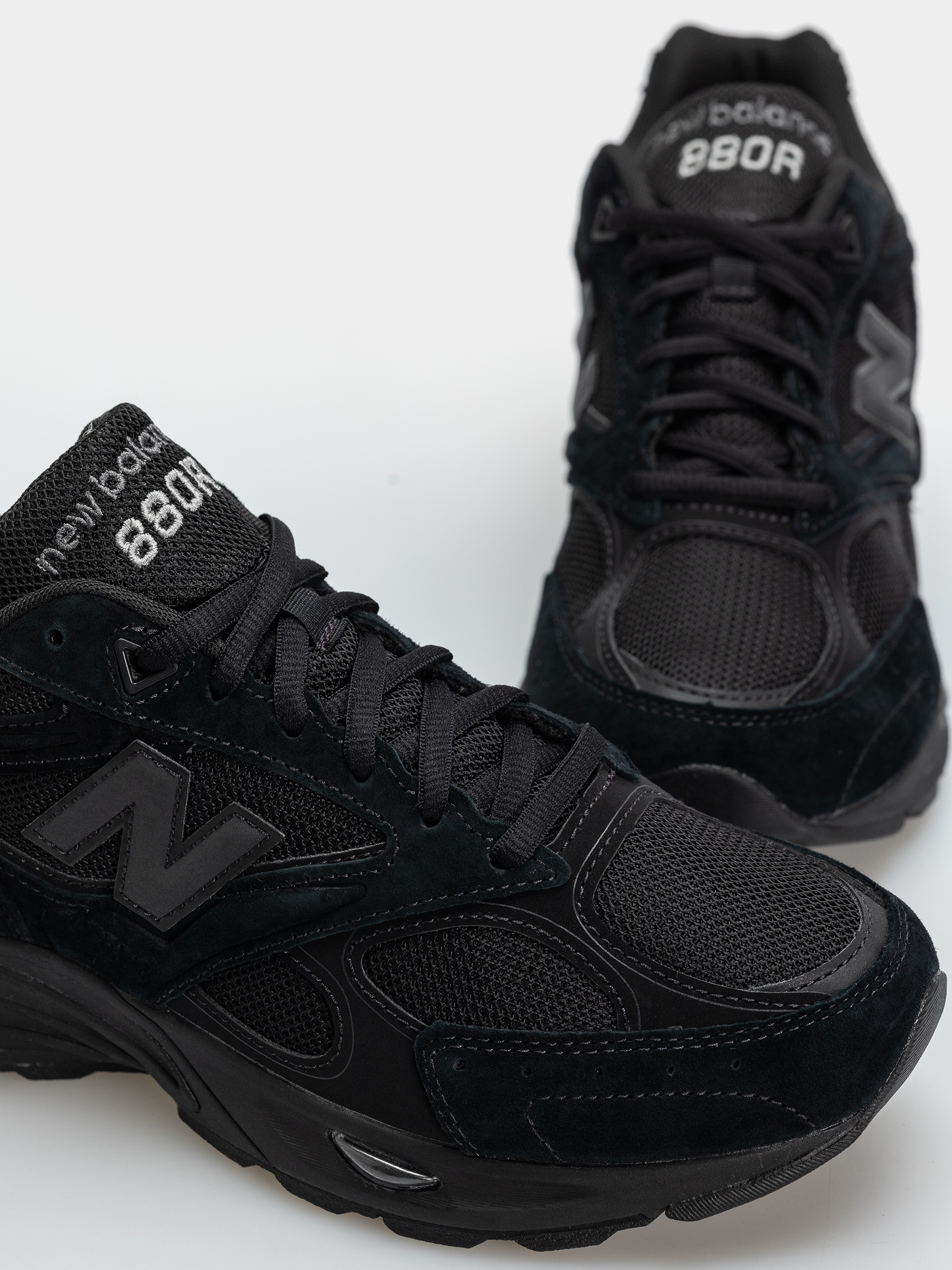 New Balance 880R Schuhe (black/black)
