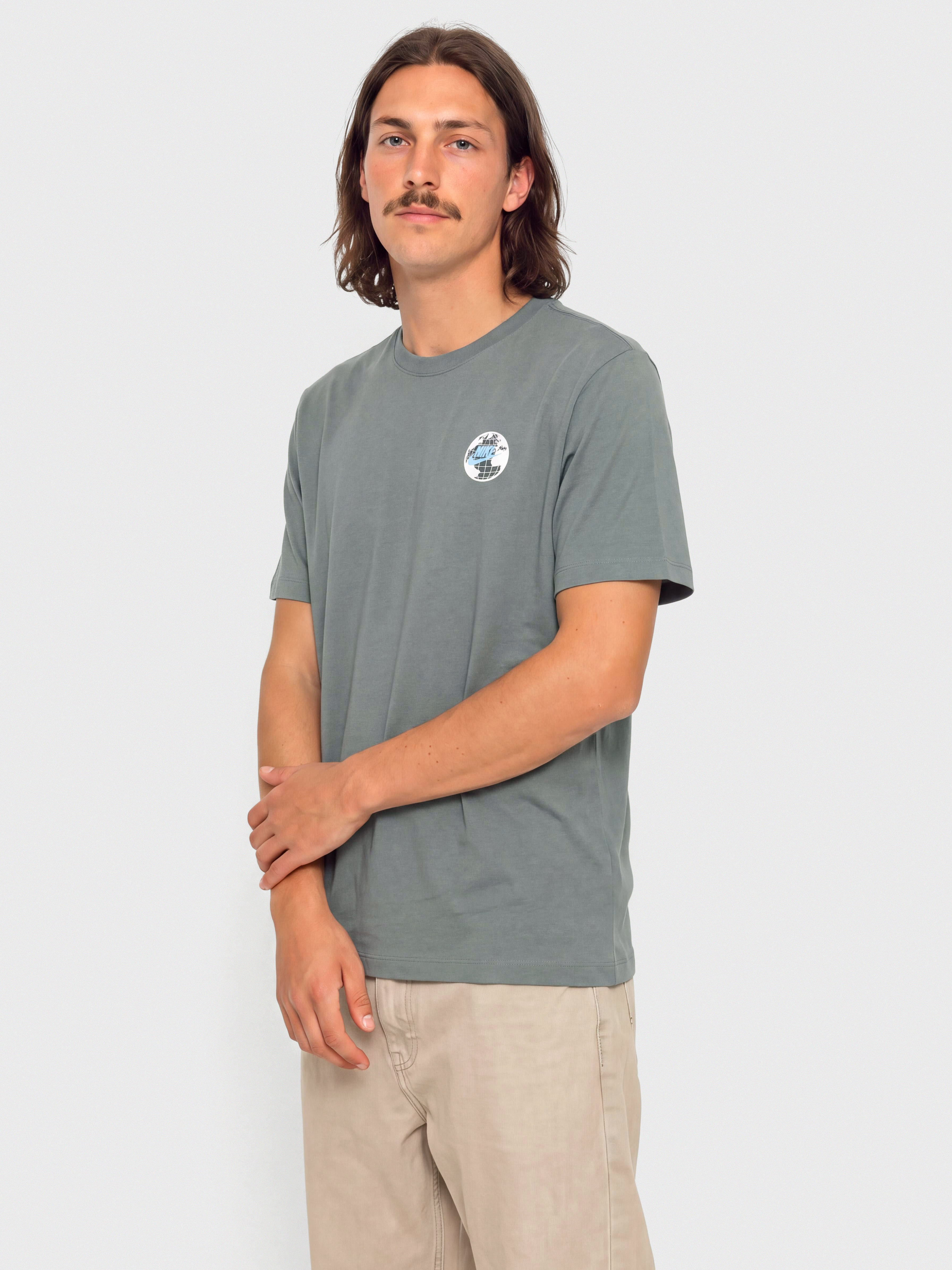 Nike SB World T-Shirt (smoke grey)