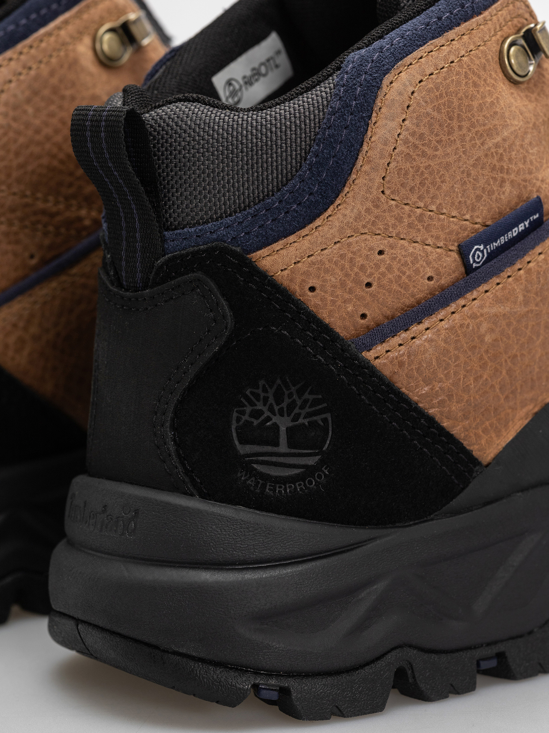 Timberland Mt Maddsen 2.0 Mid Lc Winterschuhe (medium brown suede)