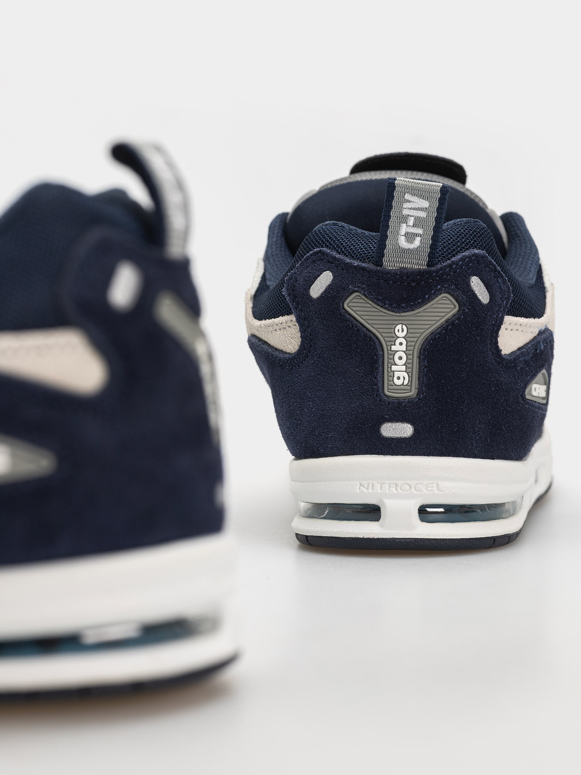 Globe CT 4 Shoes (white/navy)