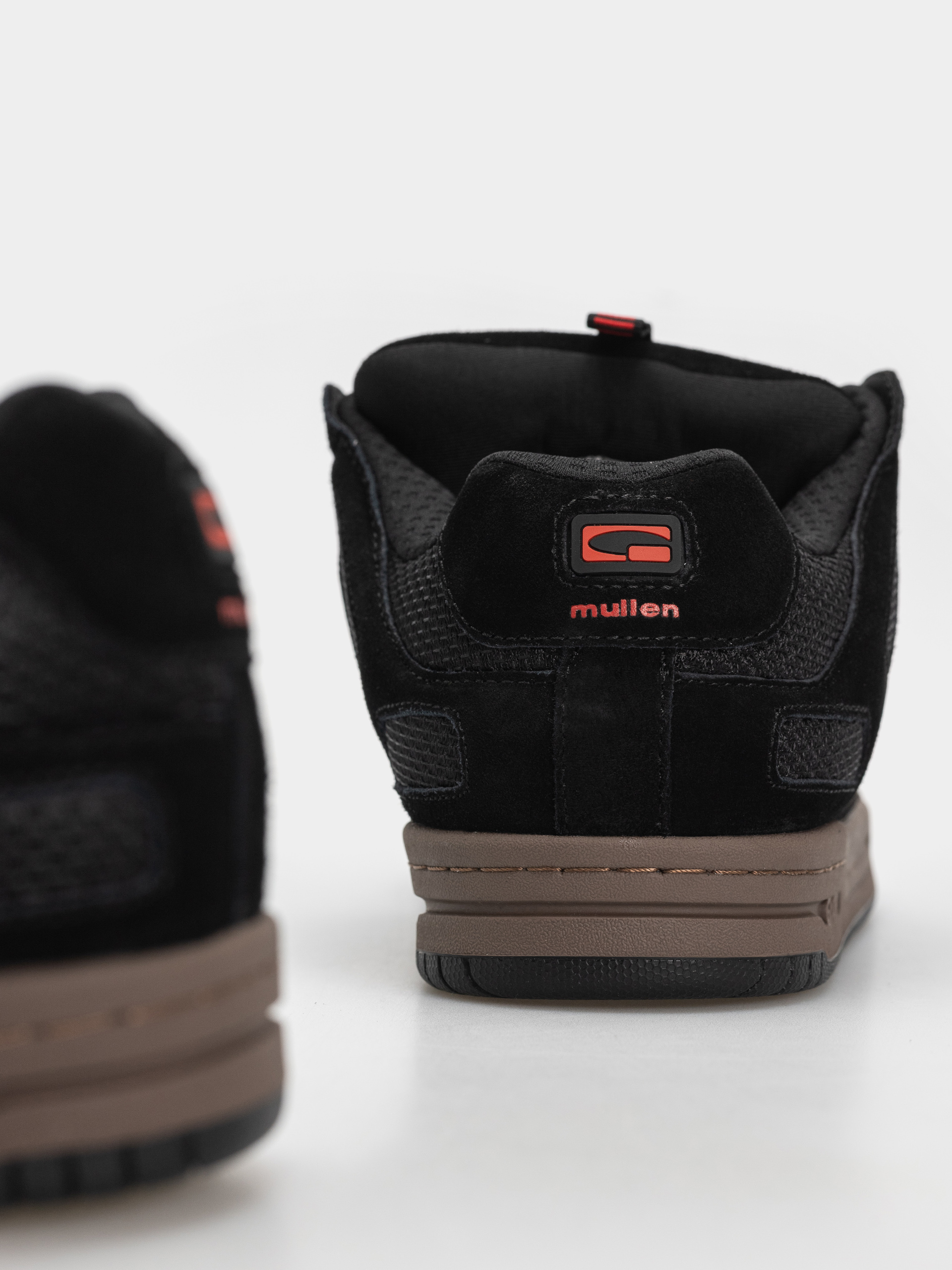 Globe Shoes Tilt Prime (black/gum)