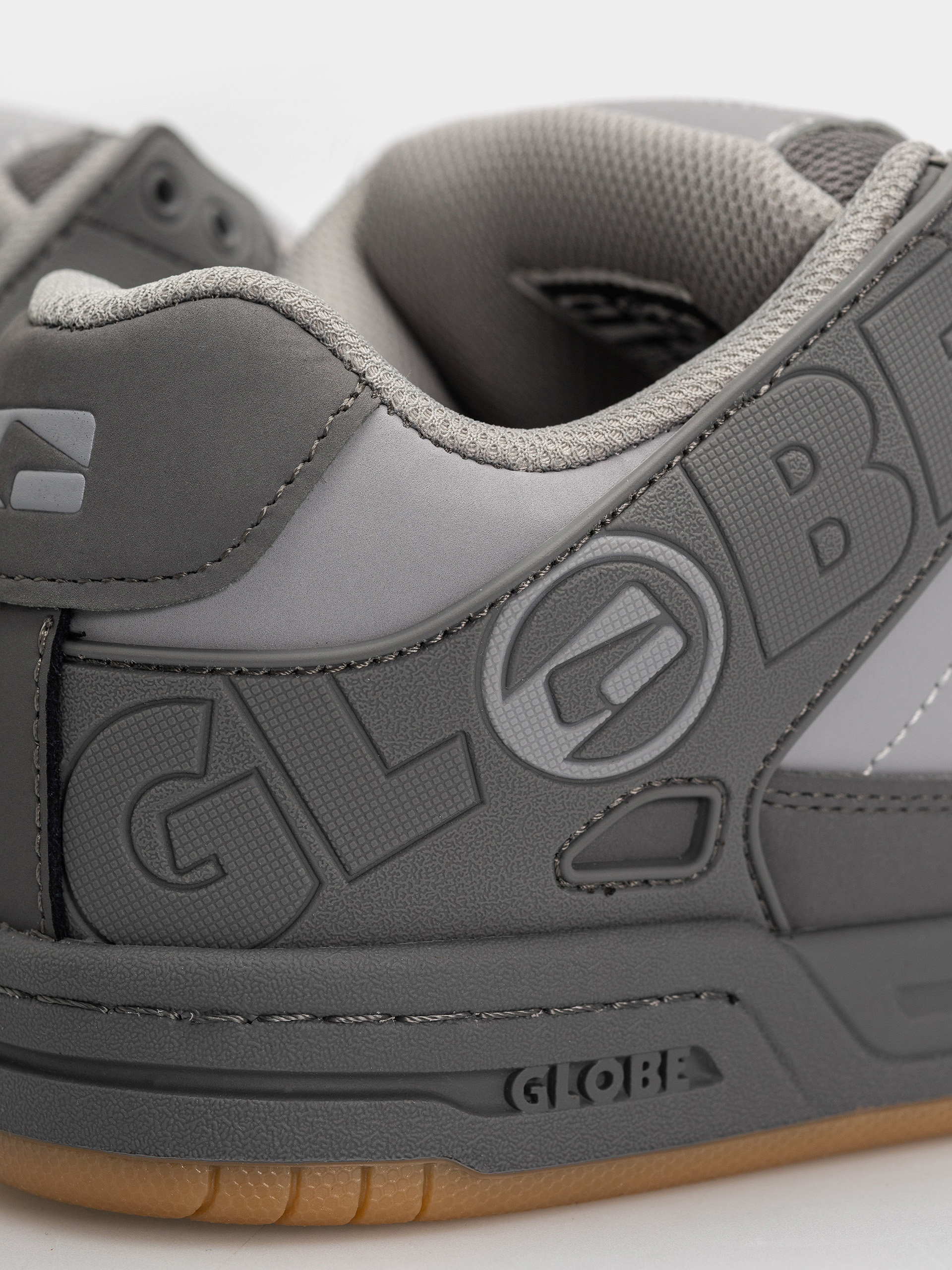 Globe Shoes Tilt (smoke)