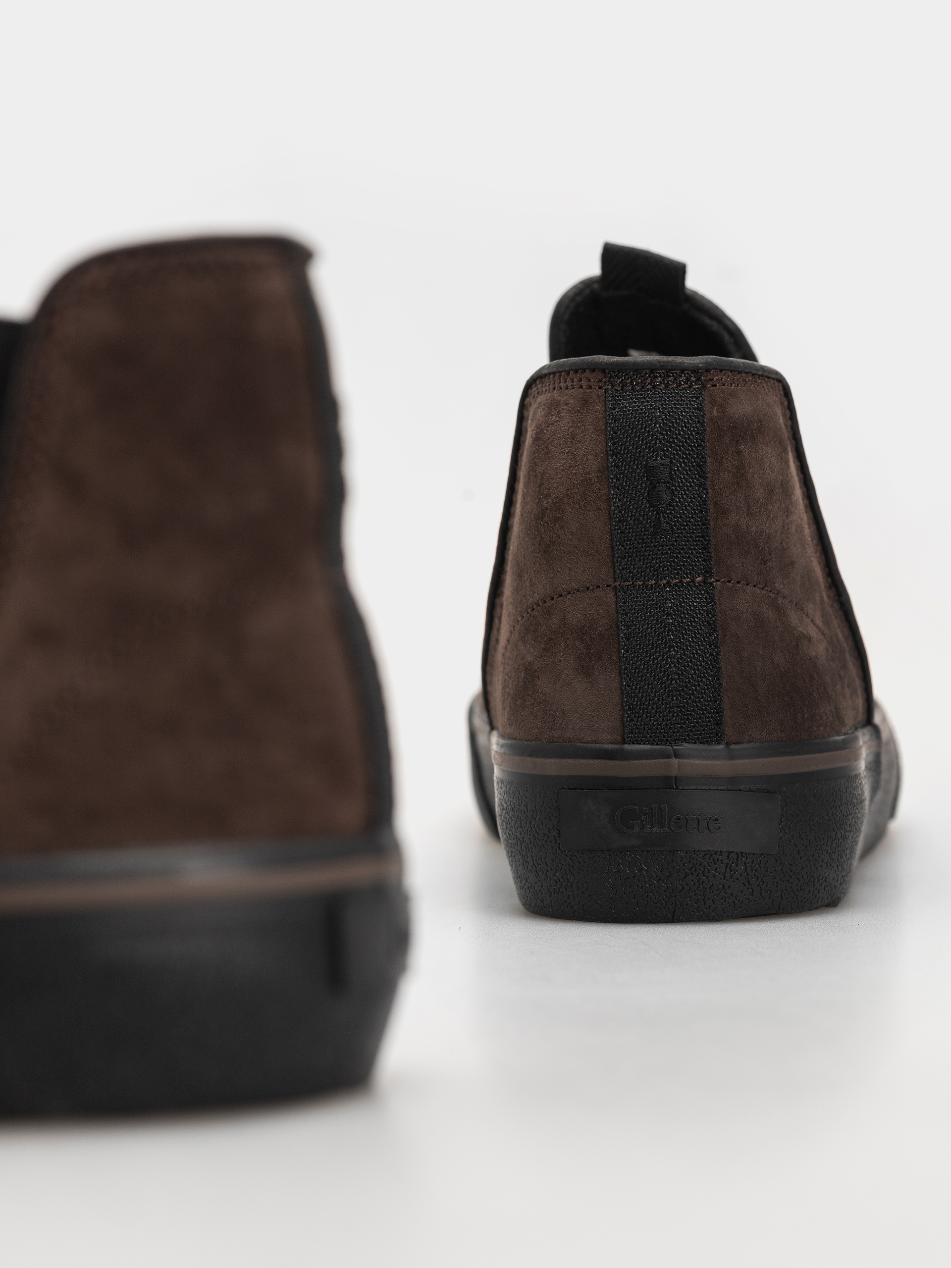 Globe Shoes Dover (dark chocolate gillette)