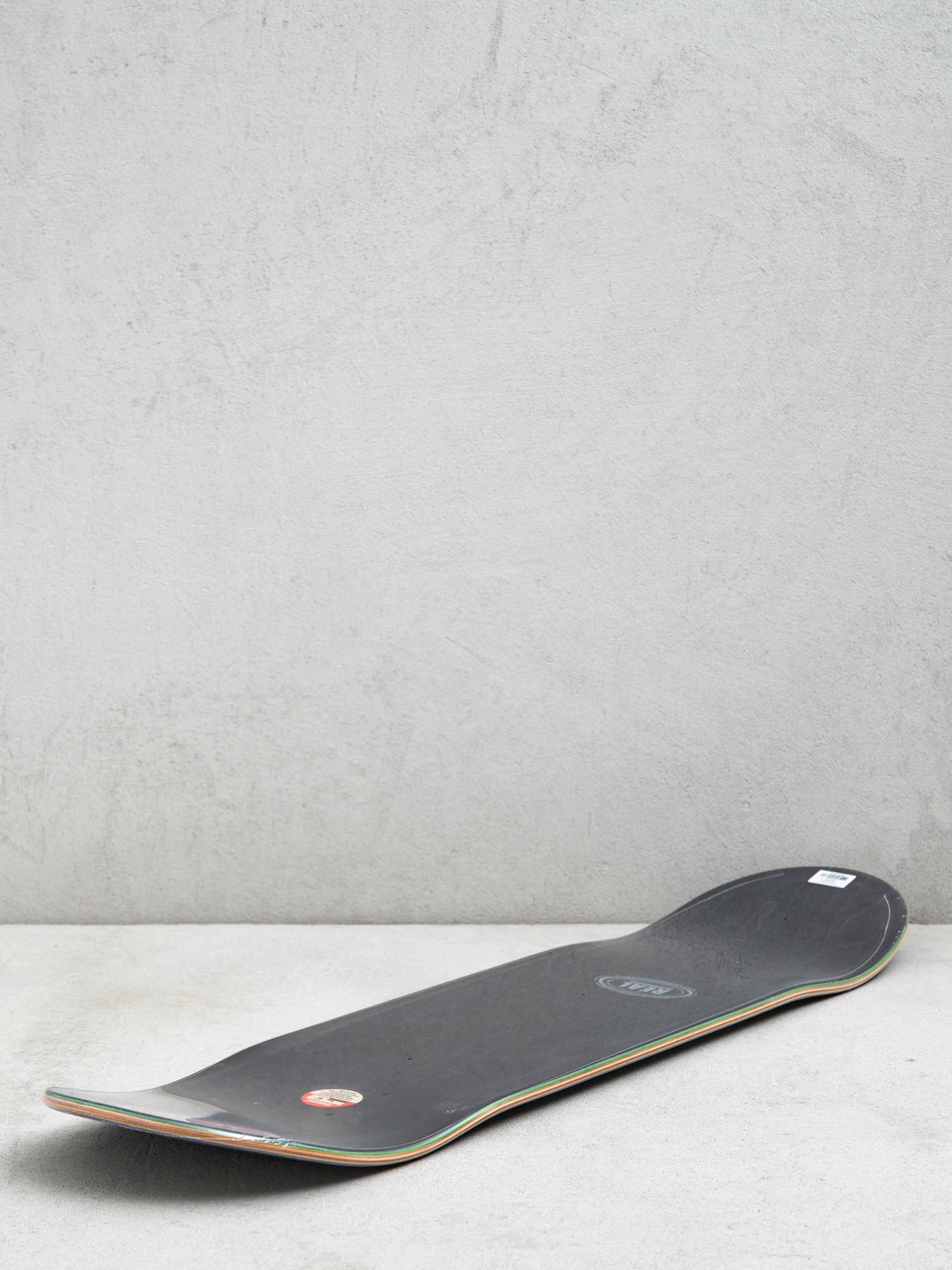 Real Team Barbed Wire Foil Oval Deck (black)