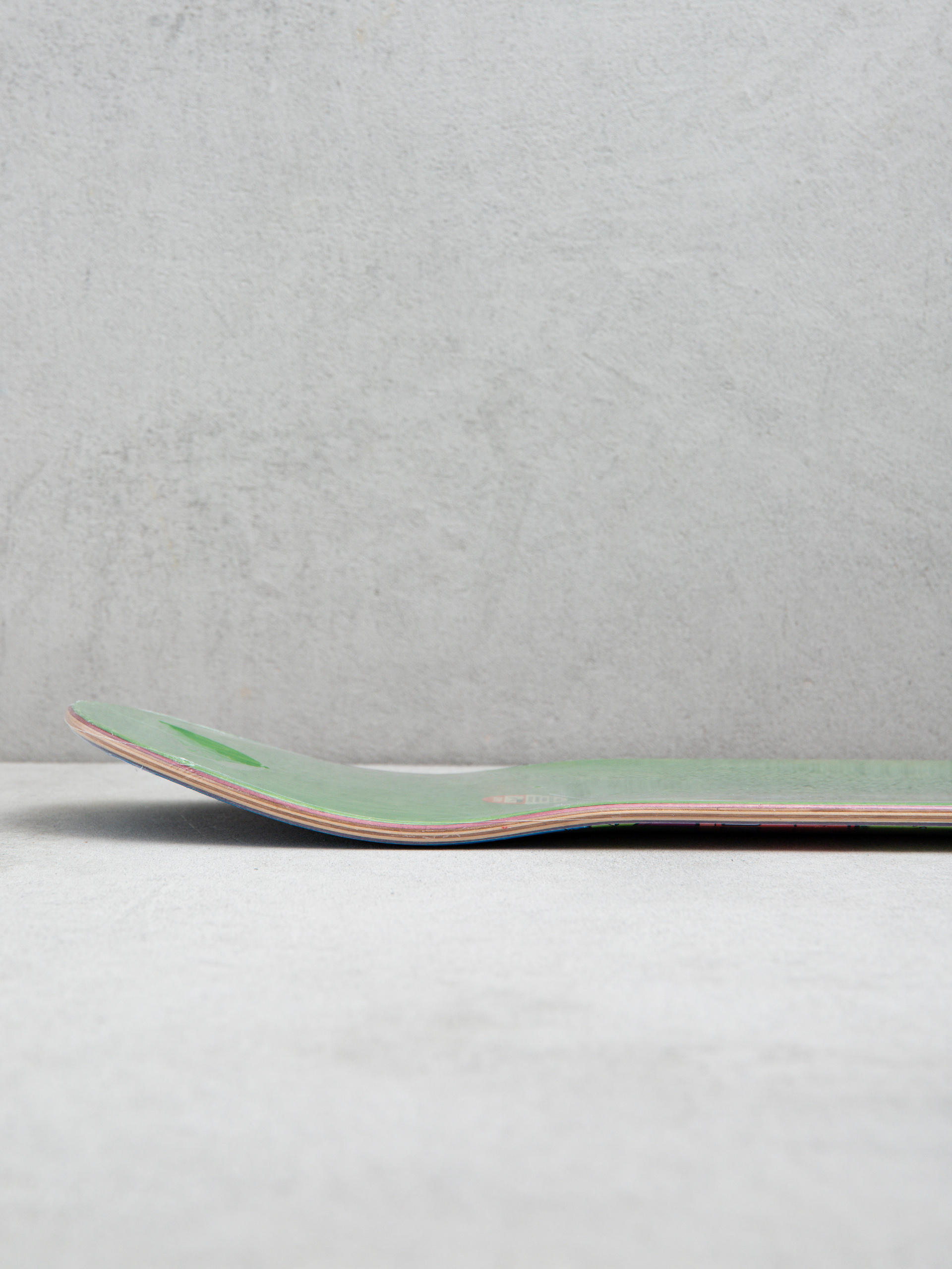 Antihero Daan Roached Out Deck (green)