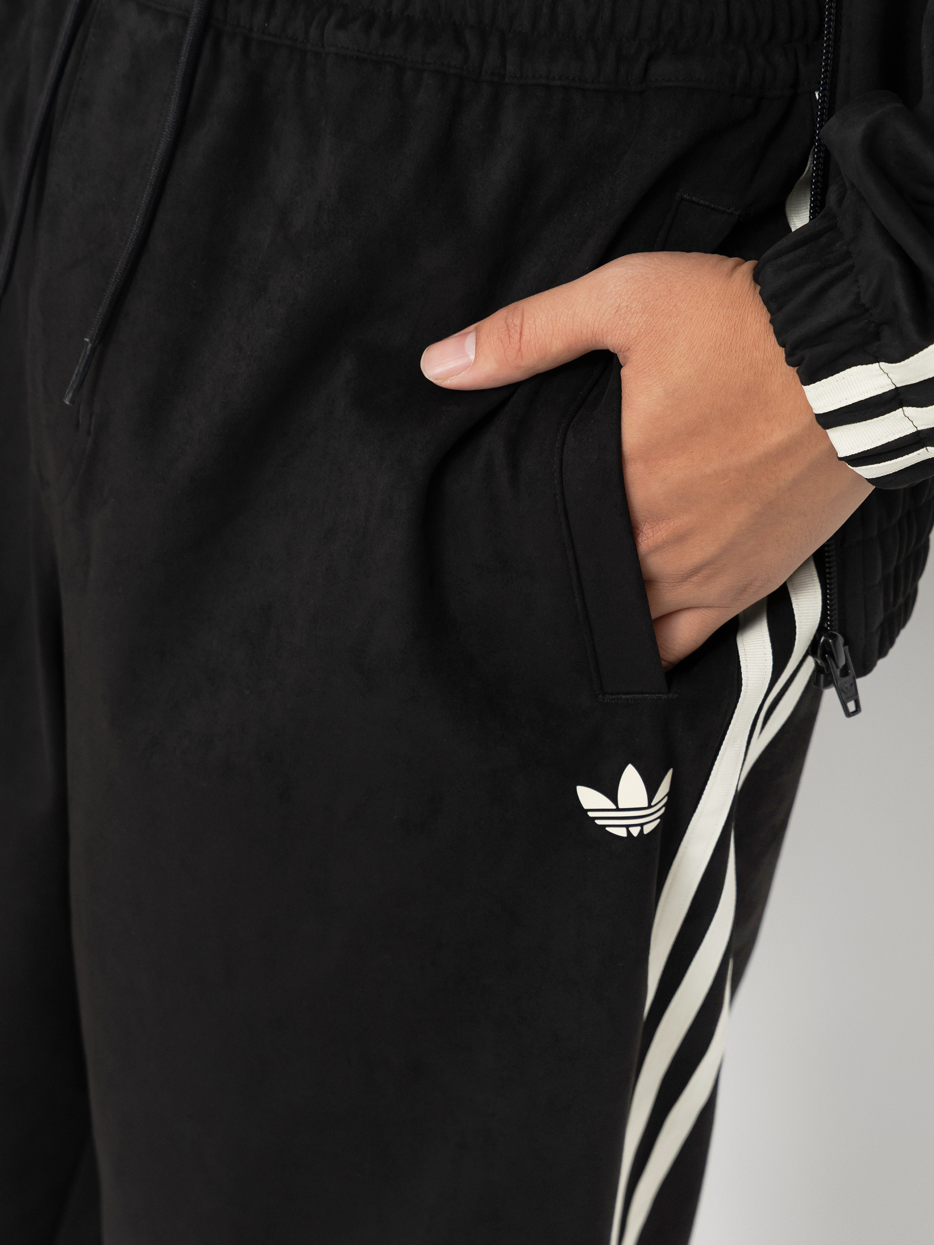 adidas Vintage Superfire Pants (black/crewht)