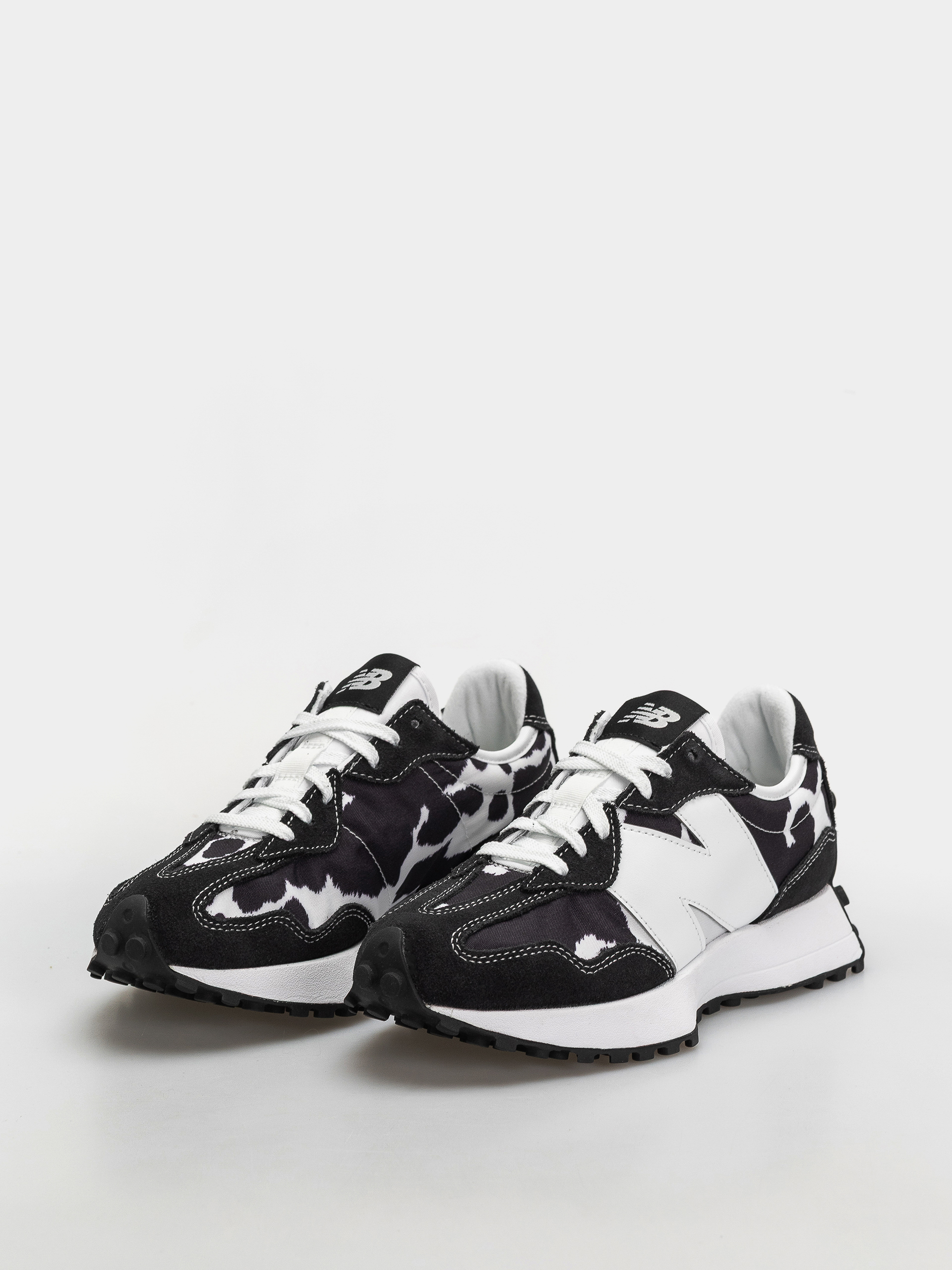 New Balance 327 Wmn Schuhe (breakfast tea/pumpernickel/sea salt)