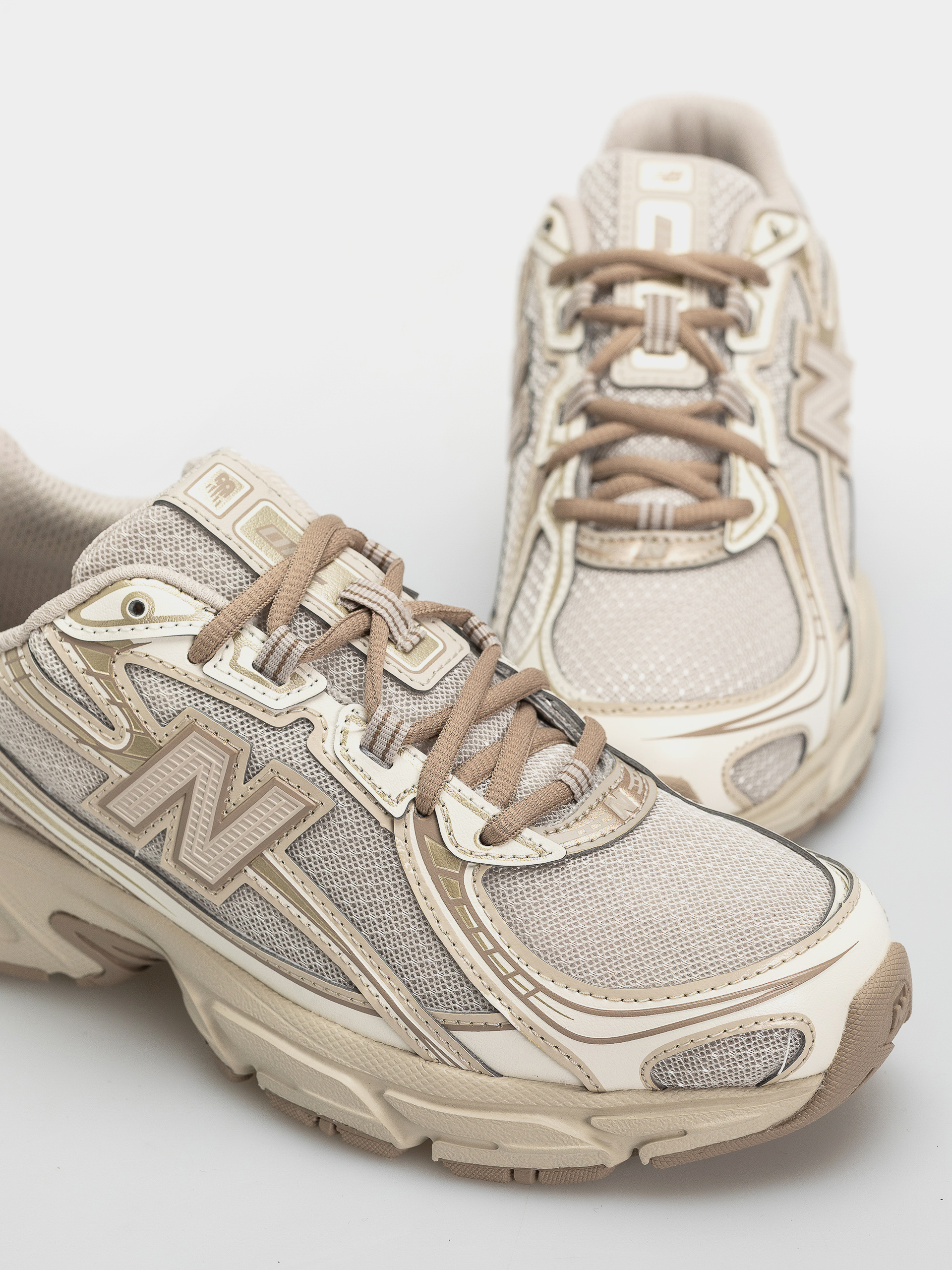 New Balance 740 Schuhe (mushroom/timberwolf)