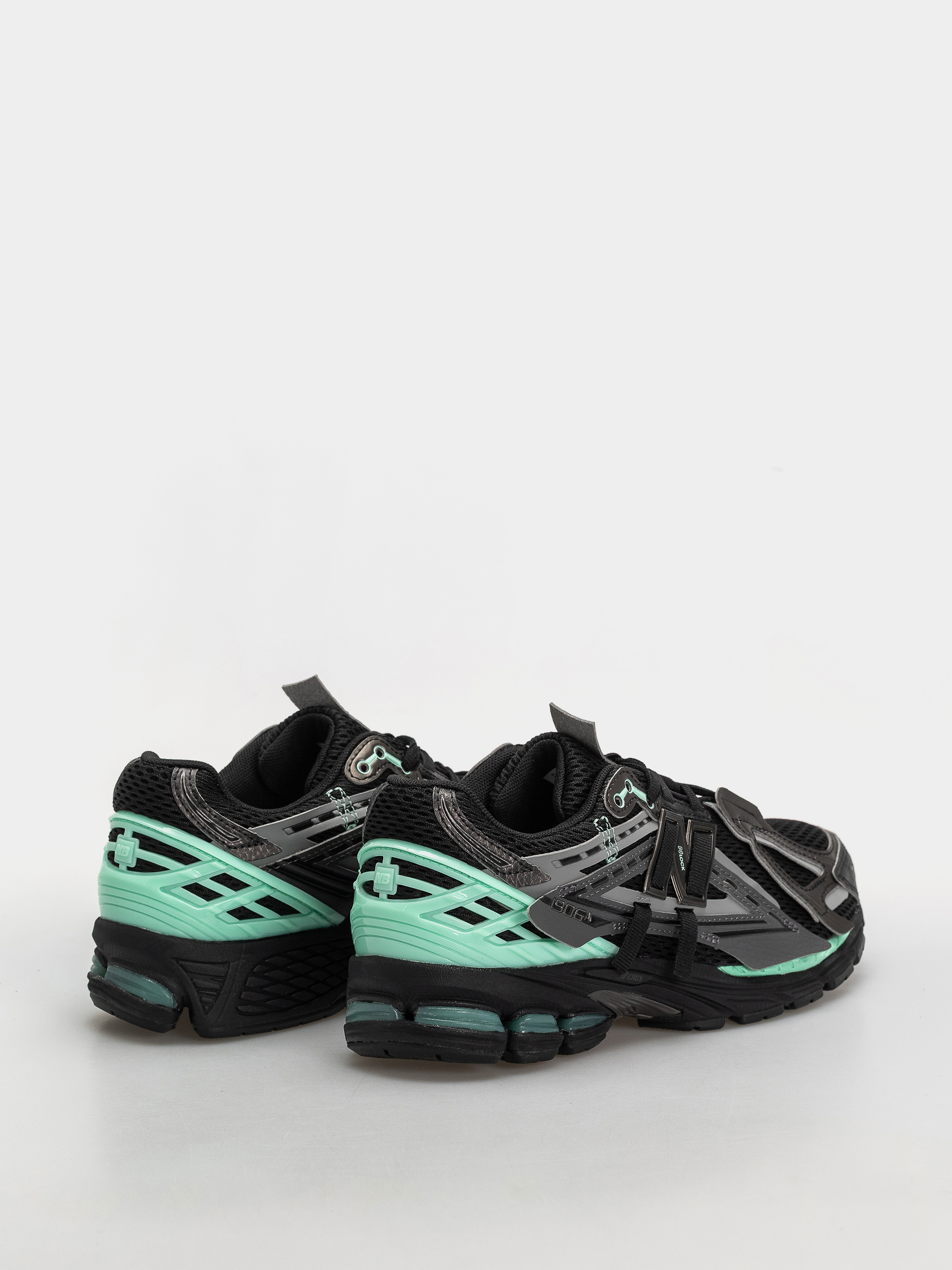 New Balance 1906 Schuhe (black/bright mint)