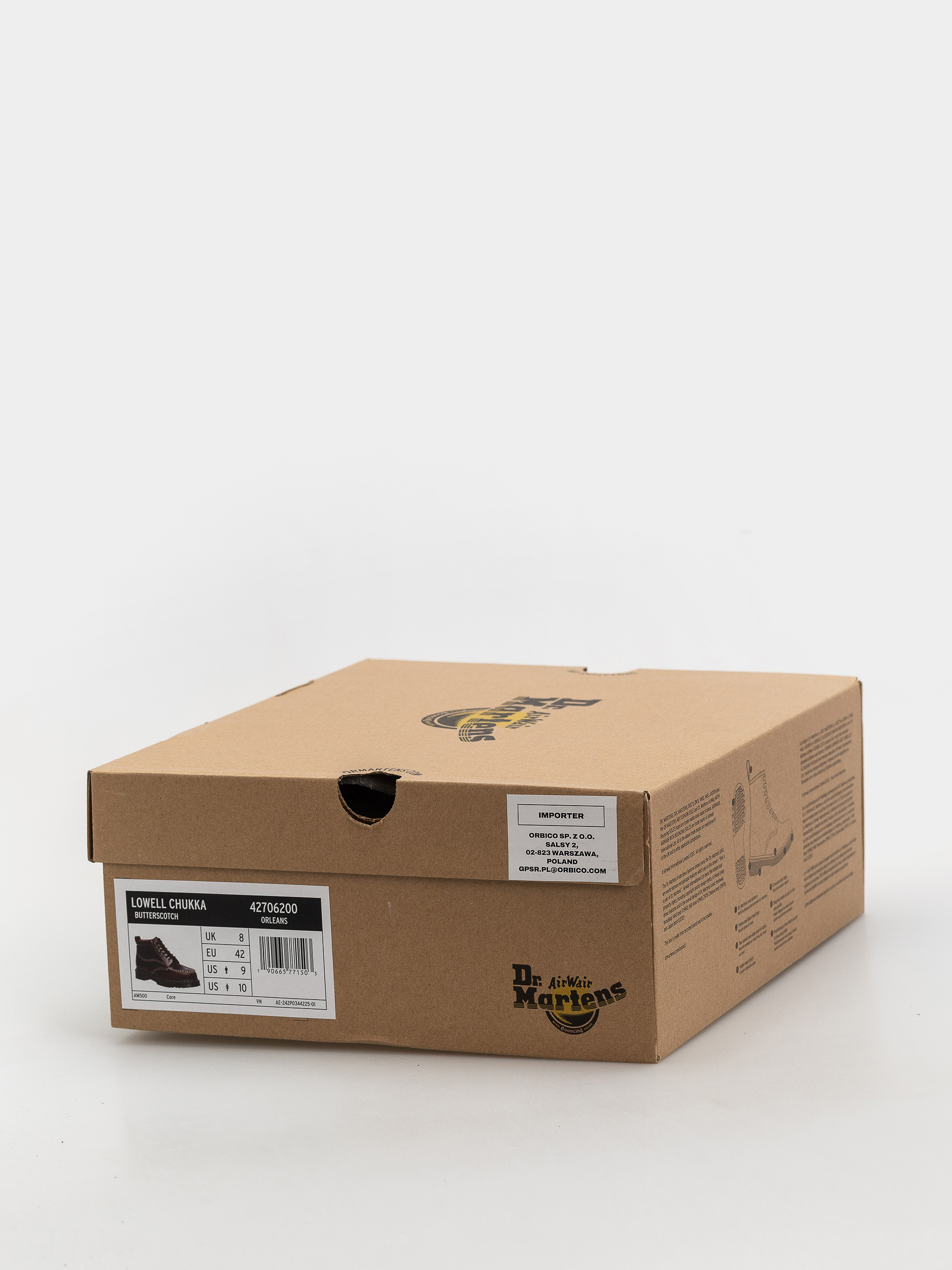 Dr. Martens Lowell Chukka Shoes (butterscotch)
