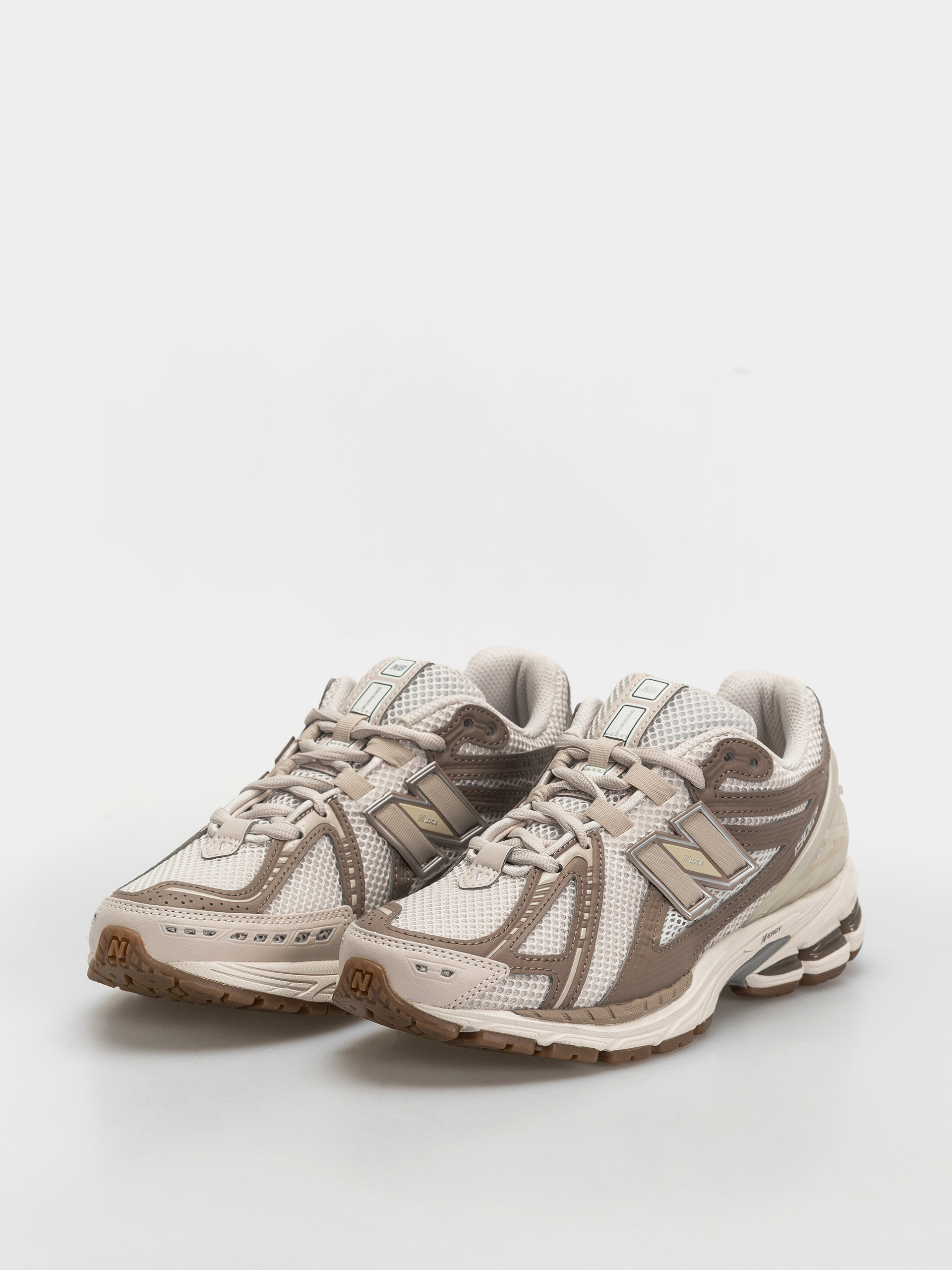 New Balance 1906 Shoes (moonbeam/mushroom)