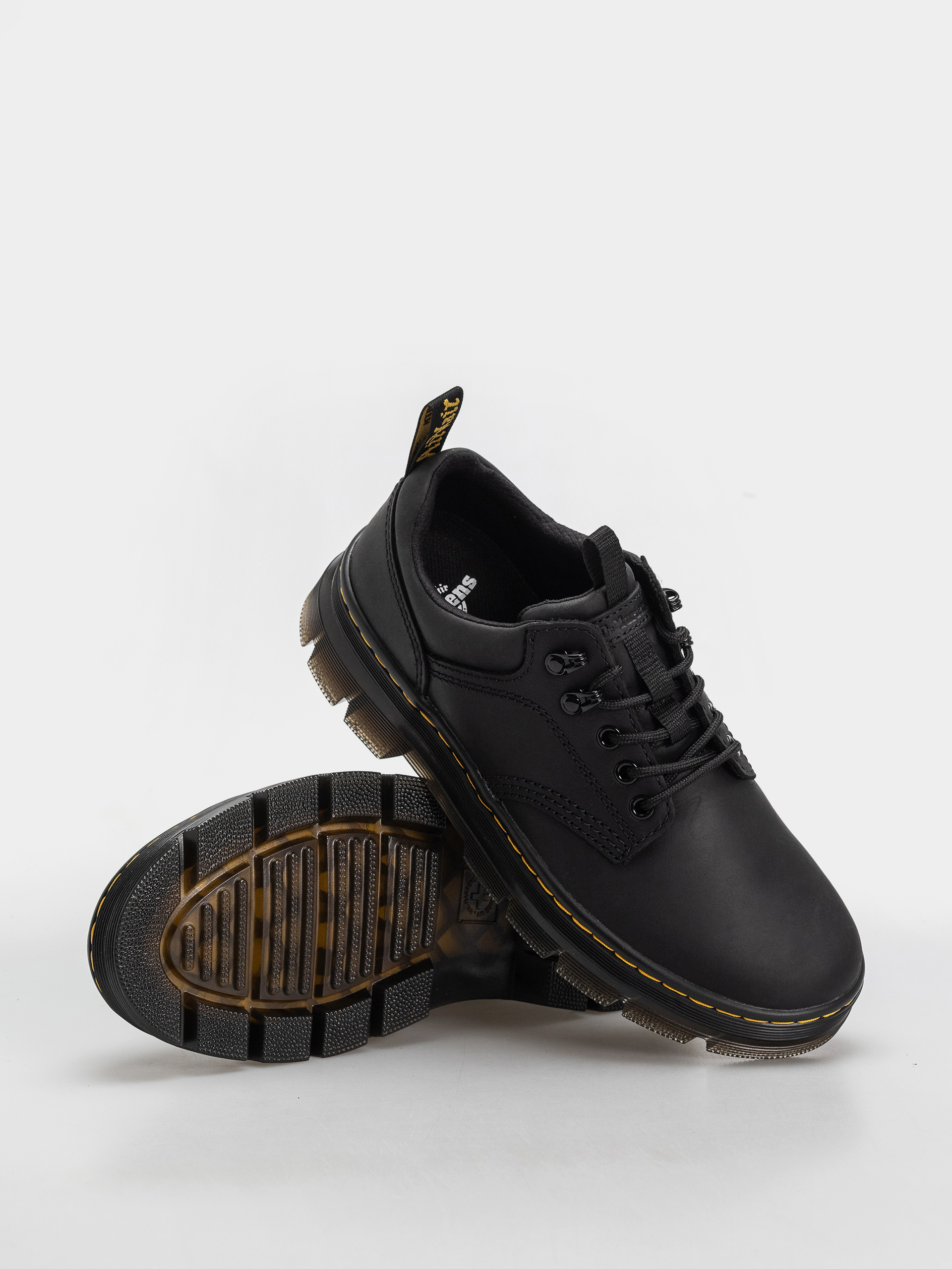Dr. Martens Reeder Leather Shoes (black)