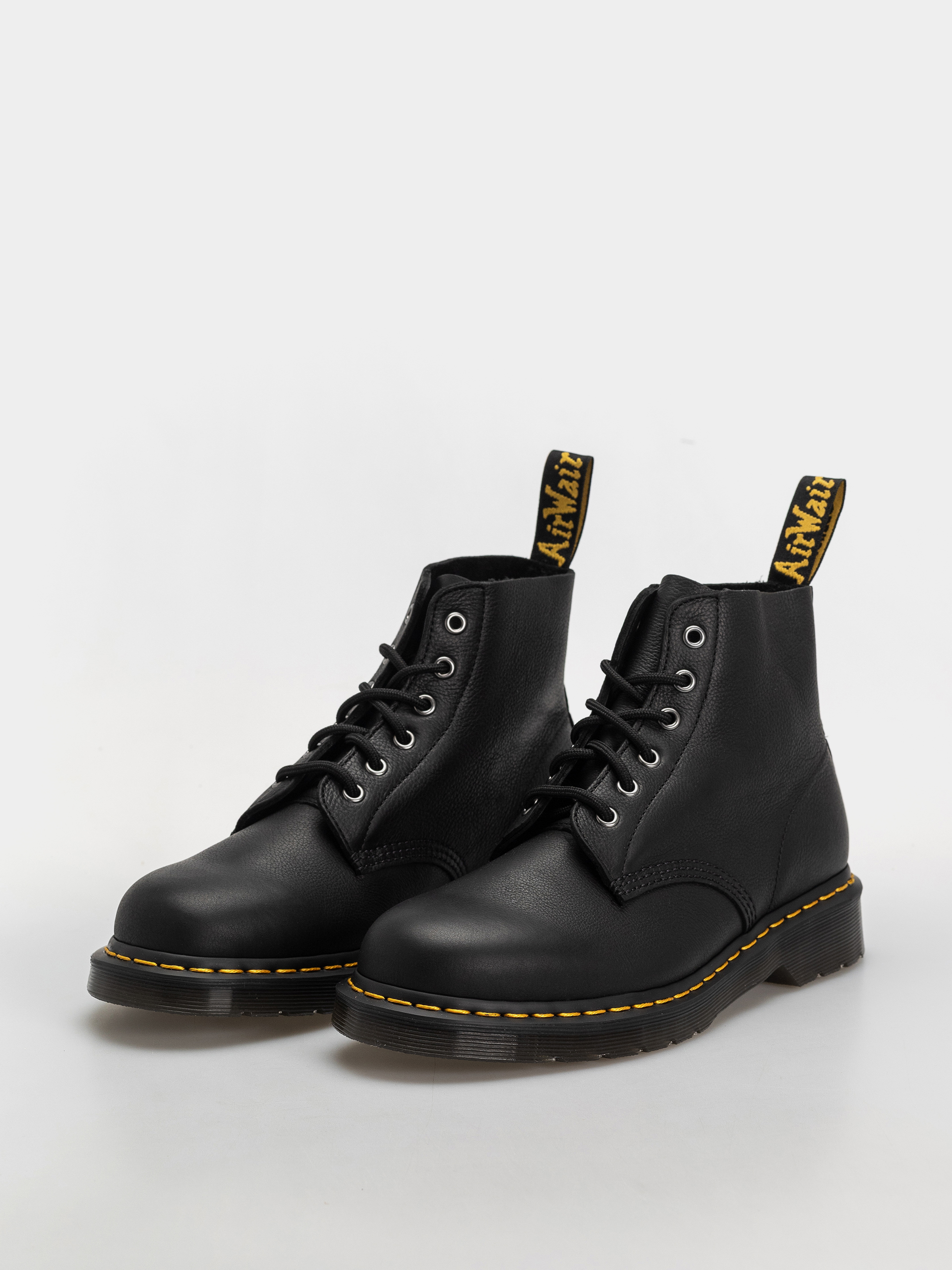 Dr. Martens 101 UB Shoes (black)