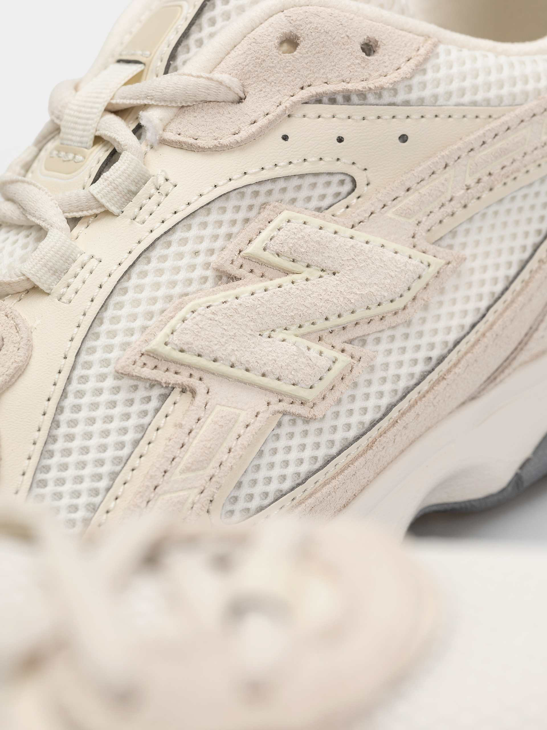 New Balance 204L Schuhe (angora/linen)