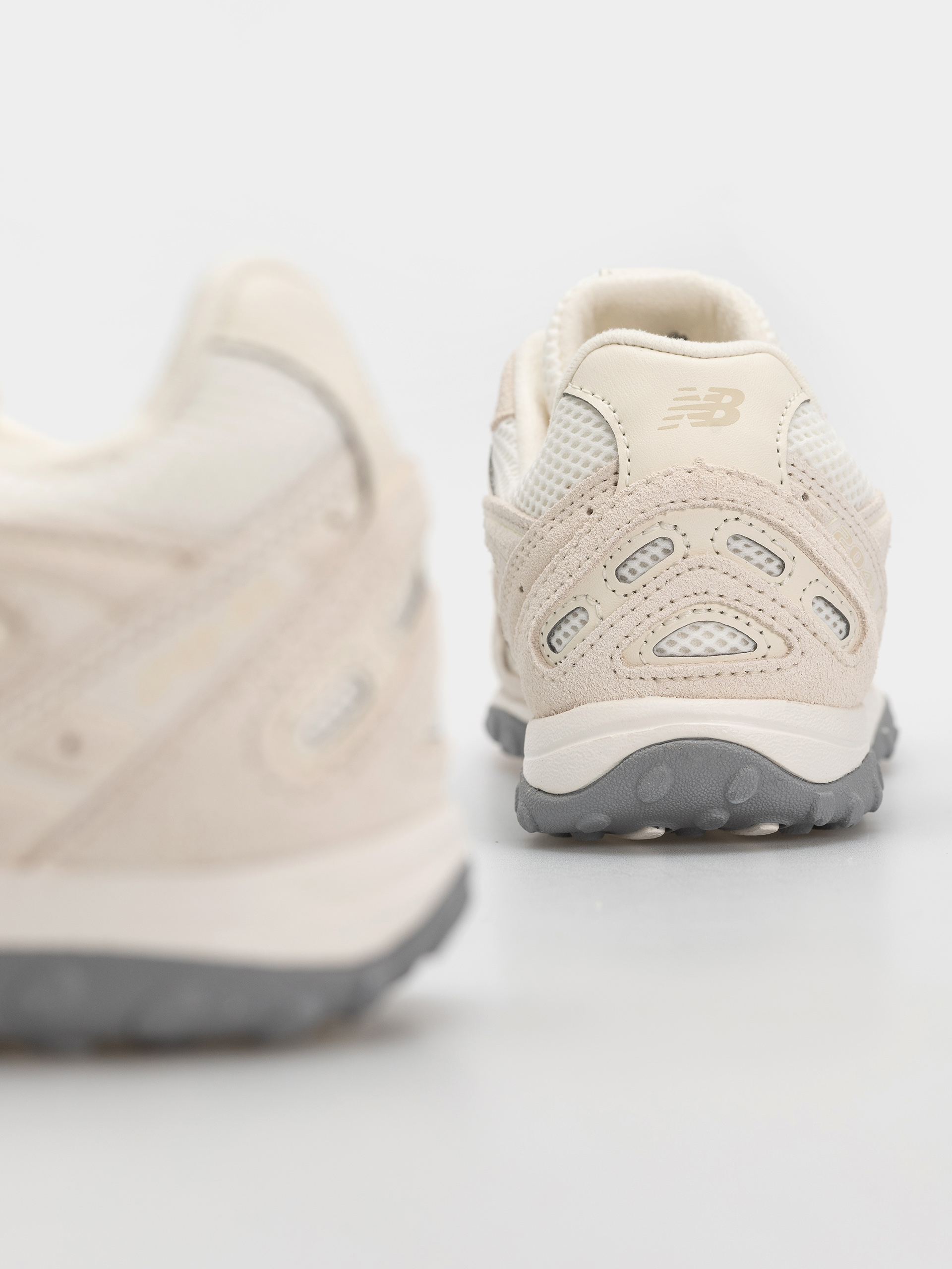 New Balance 204L Schuhe (angora/linen)