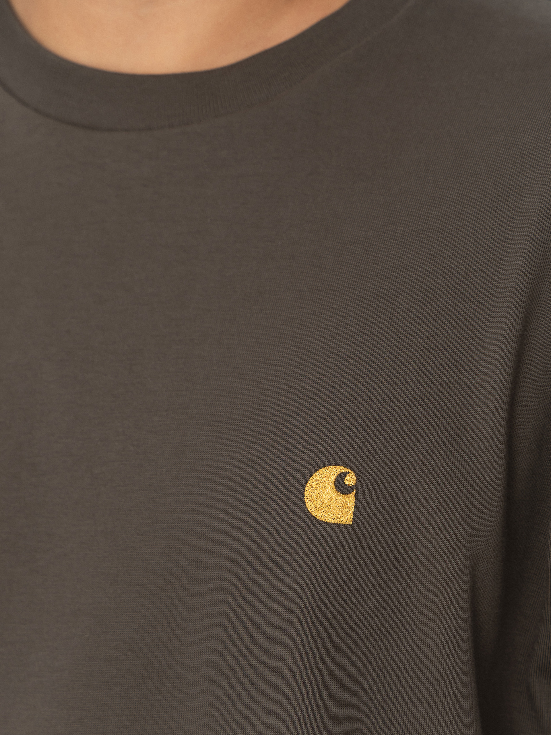 Carhartt WIP Chase Longsleeve (shungite/gold)