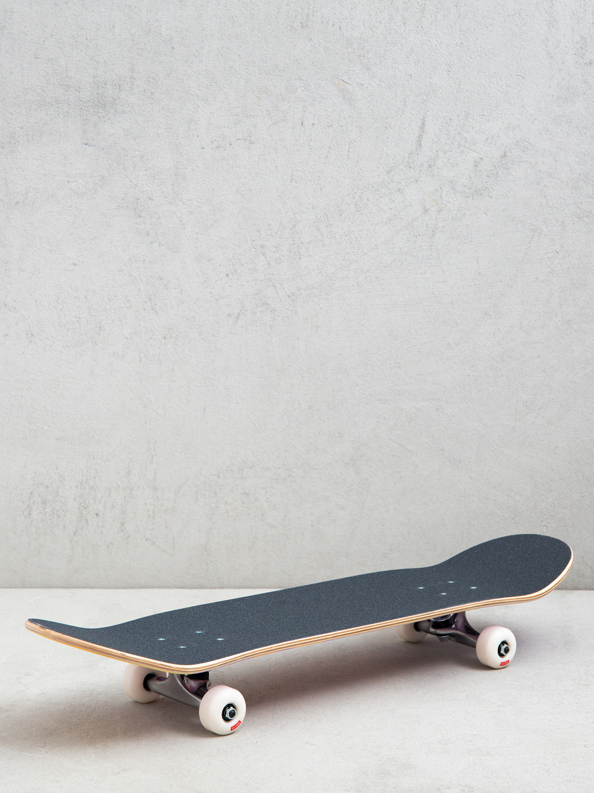 Globe G0 Pond Skateboard (pink/honey)