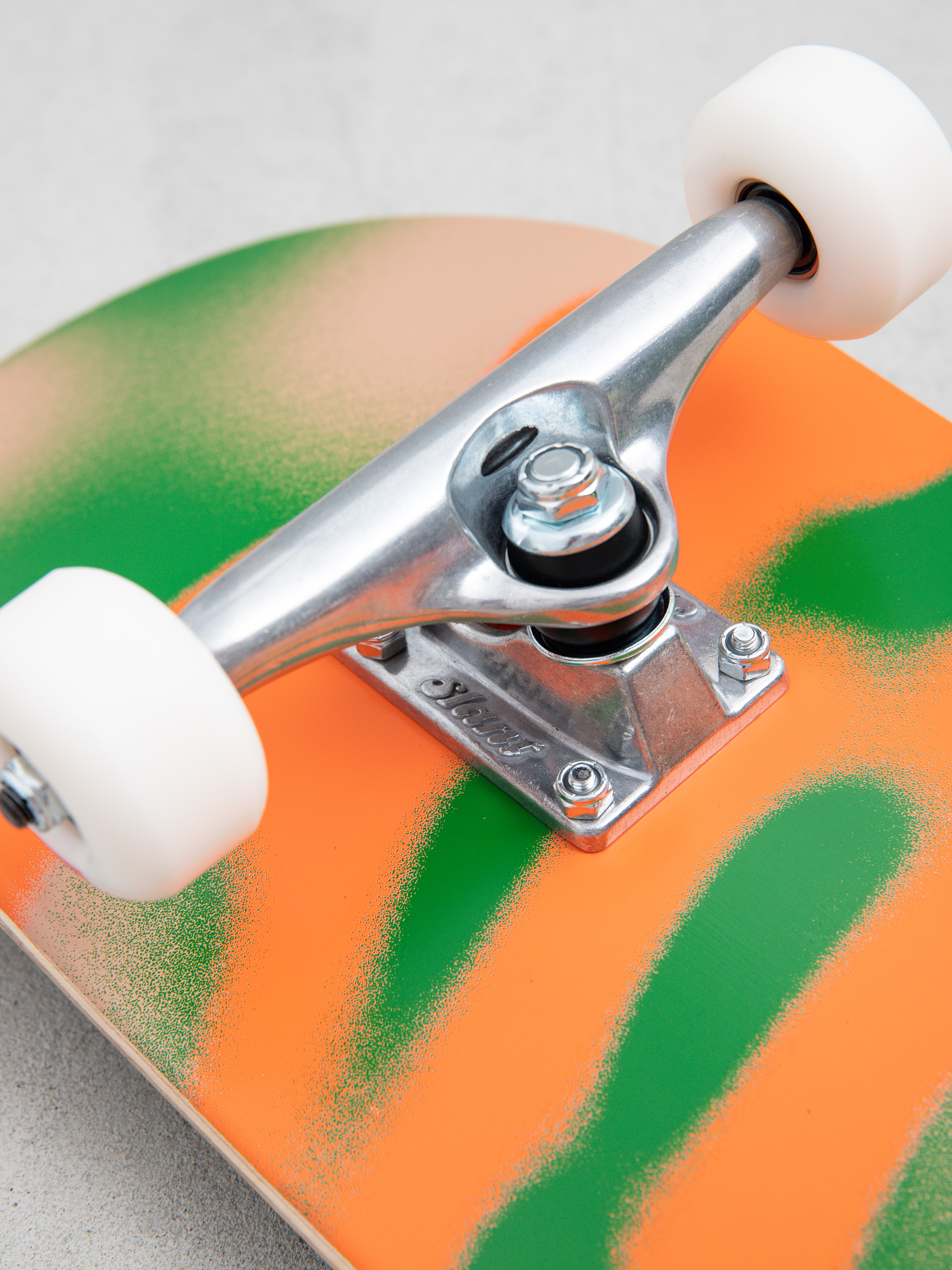 Globe G0 Pond Skateboard (orange/moss)