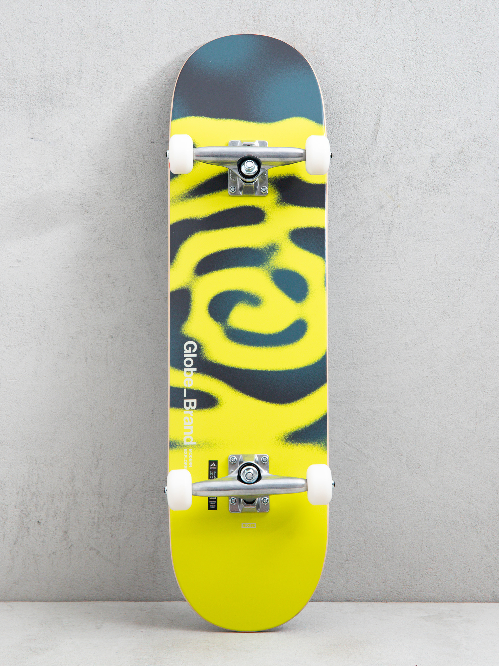 Globe G0 Pond Skateboard (toxic/swamp)