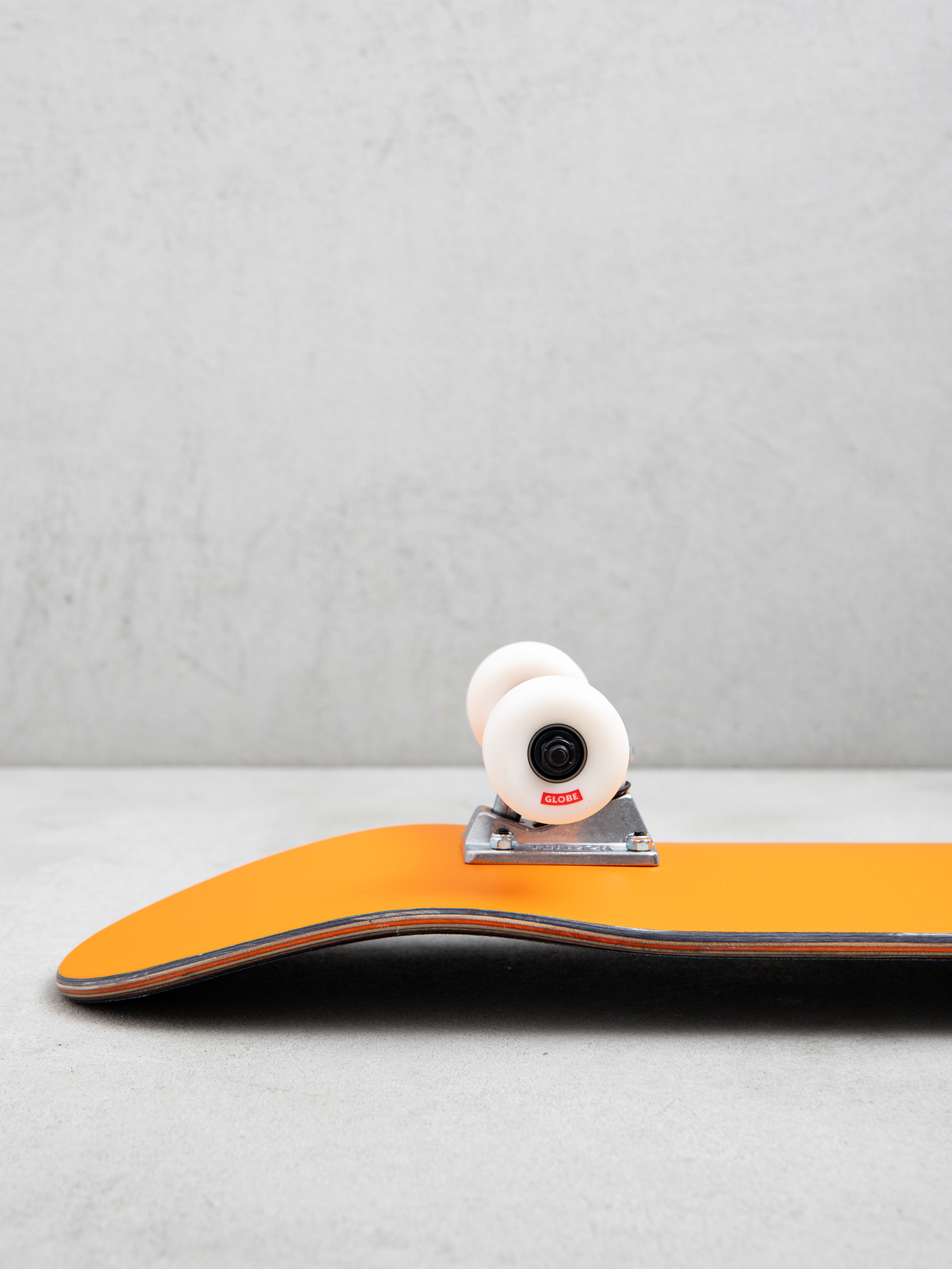Globe Goodstock Skateboard (firecracker)