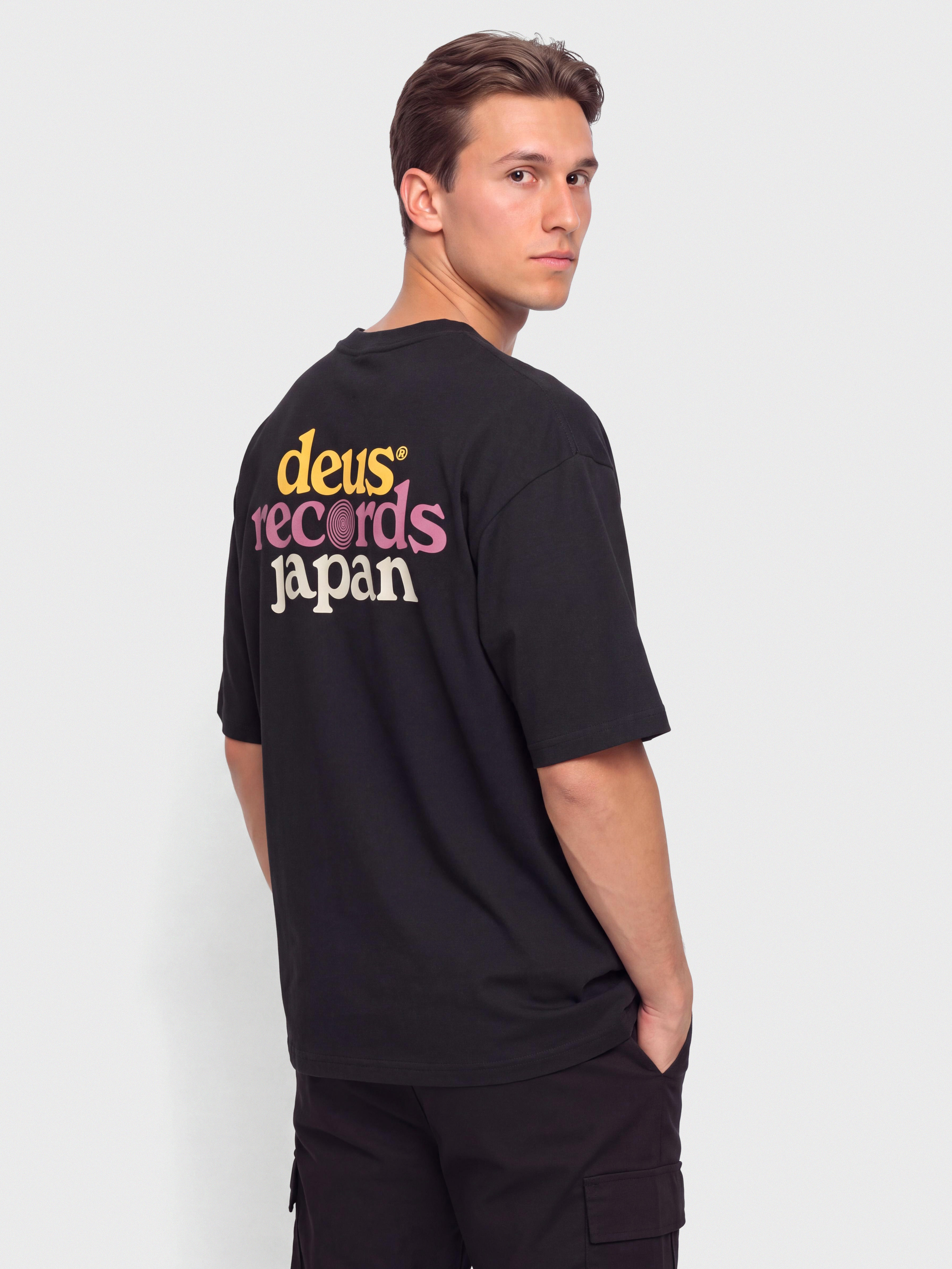 Deus Ex Machina Strata Os T-Shirt (black)