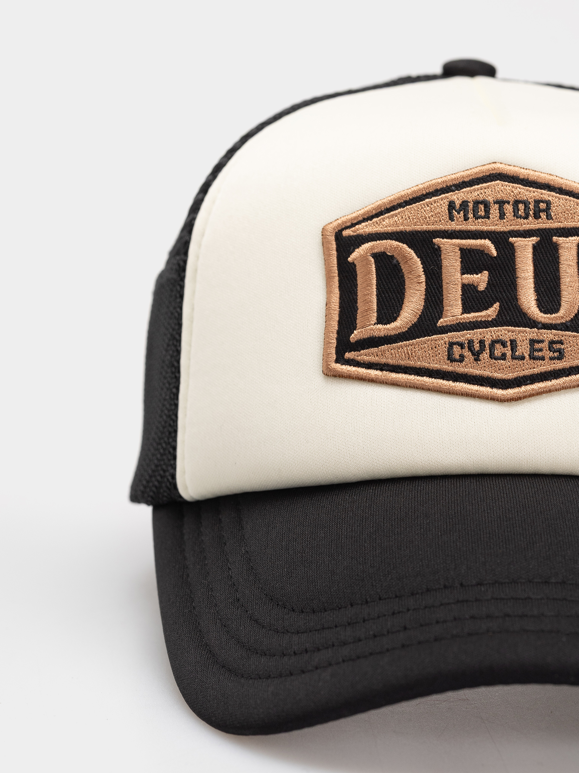 Deus Ex Machina Josel Trucker Cap (black)