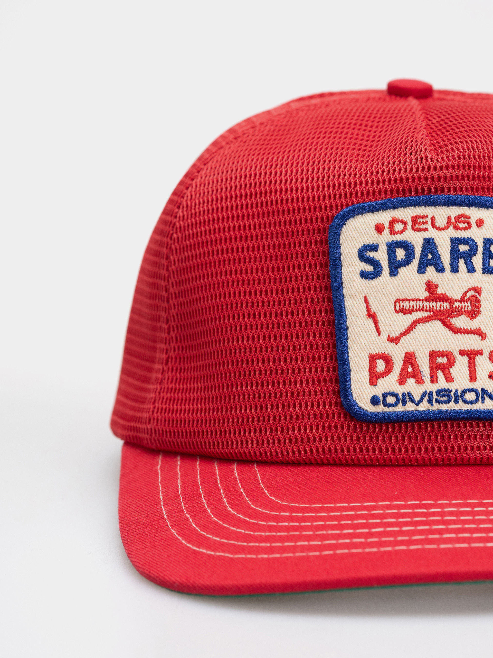 Deus Ex Machina Mudflap Trucker Cap (cherry red)