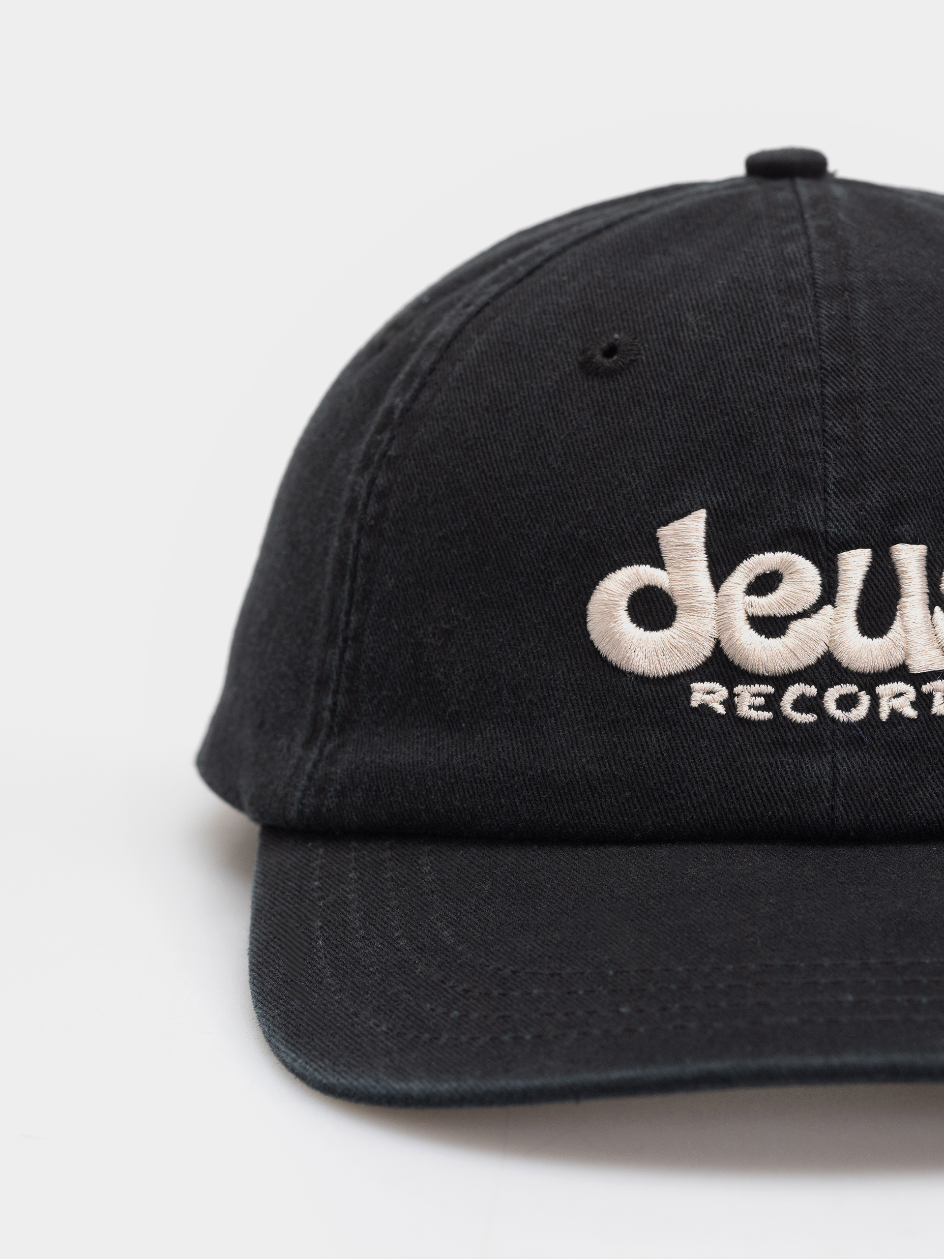 Deus Ex Machina Smile Dad Cap (anthracite grey)