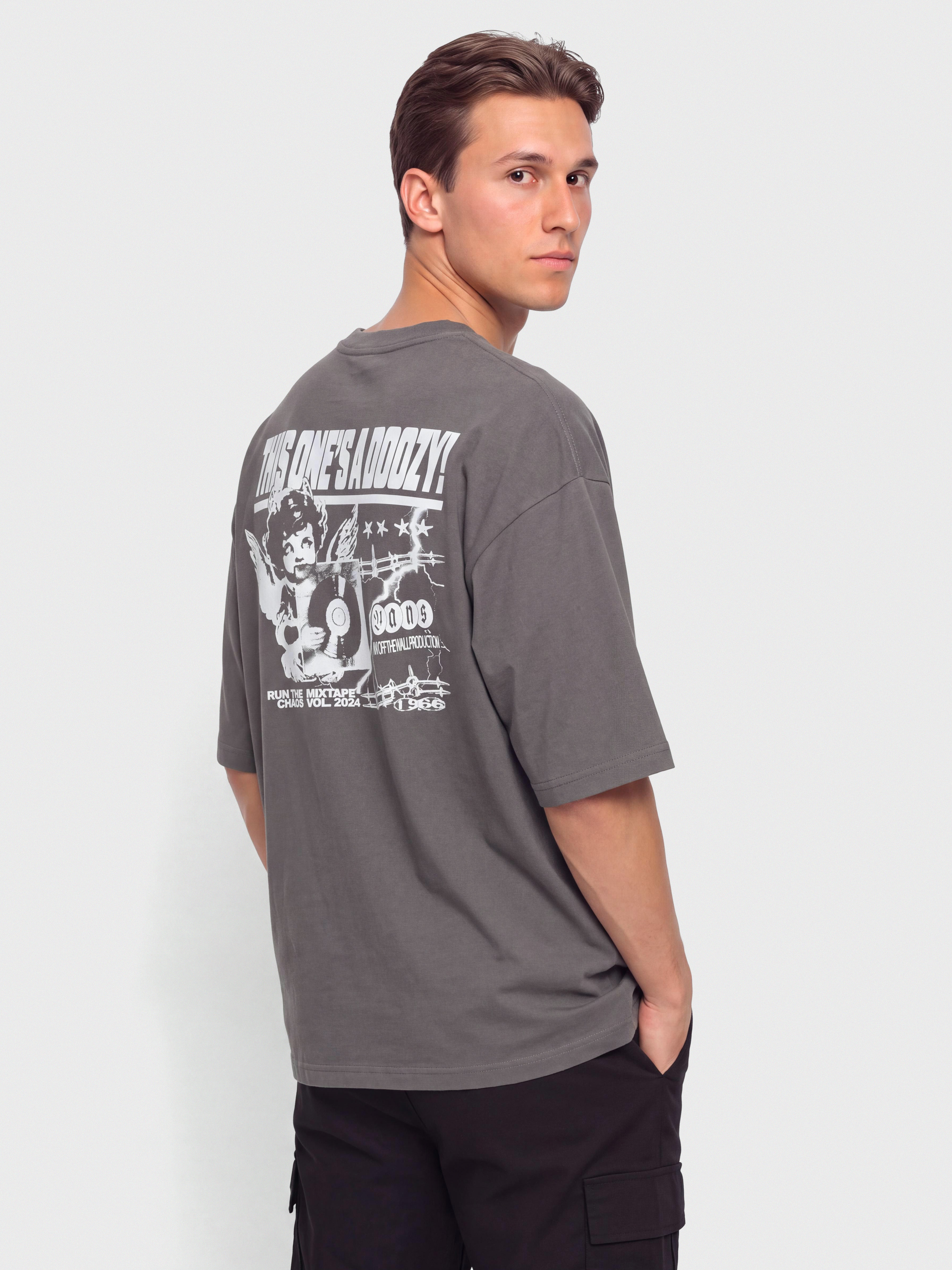 Vans Earthbound Loose Fit T-Shirt (mountain essentials asphalt)