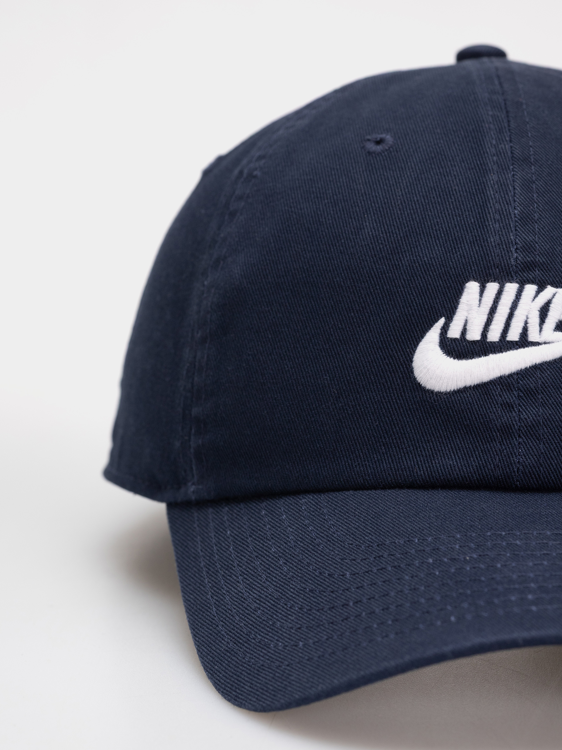 Nike SB Nike Club Futura Cap (obsidian/white)