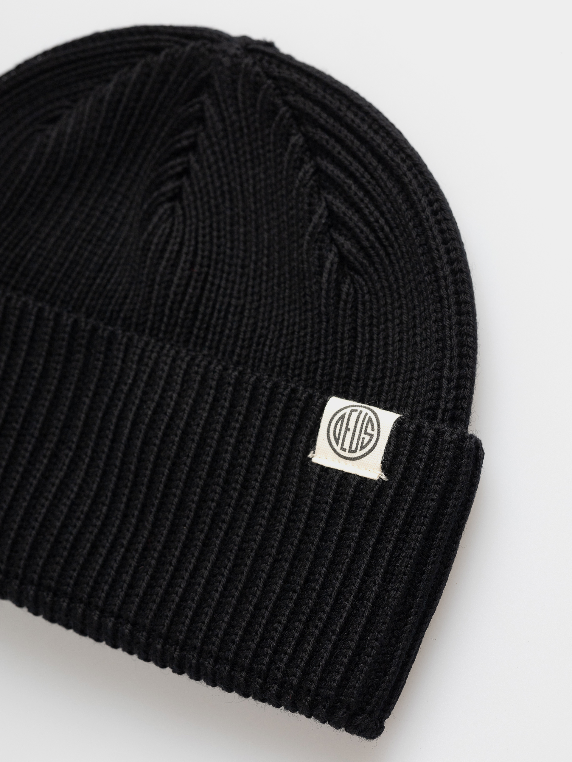 Deus Ex Machina Pill Merino Beanie (black)