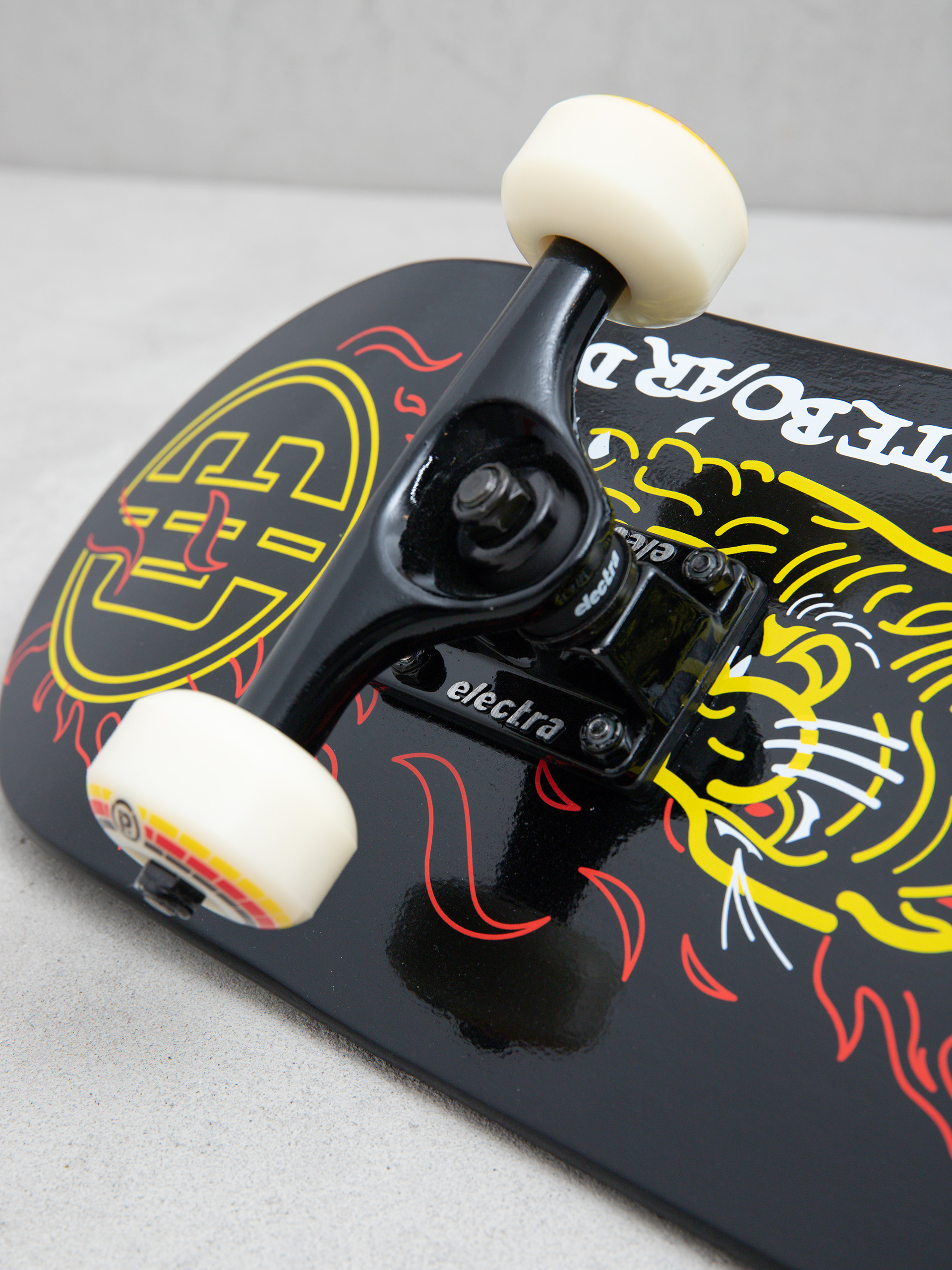 Cartel Skateboards Tiger Skateboard (black)