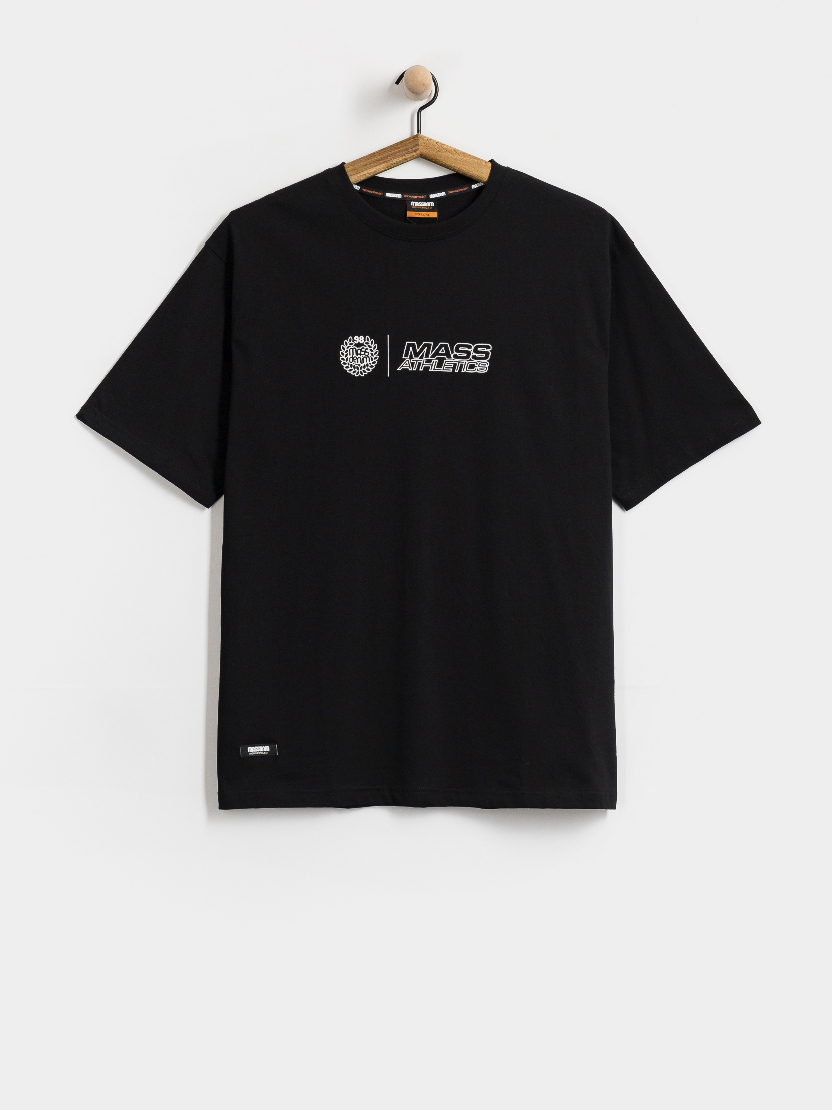 MassDnm T-Shirt Crucial (black)