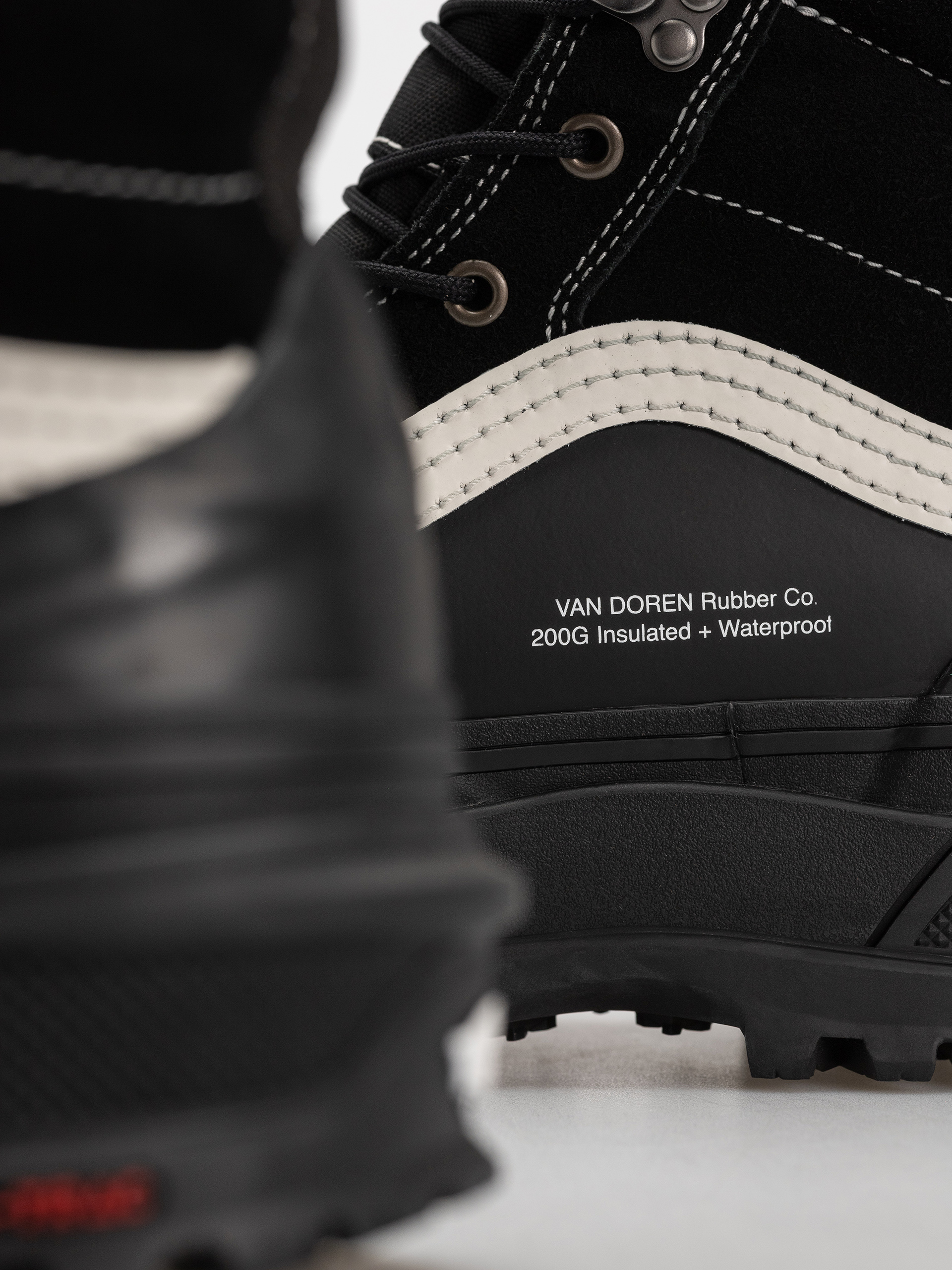 Vans Standard Mid 2.0 Mte Shoes (black/white)