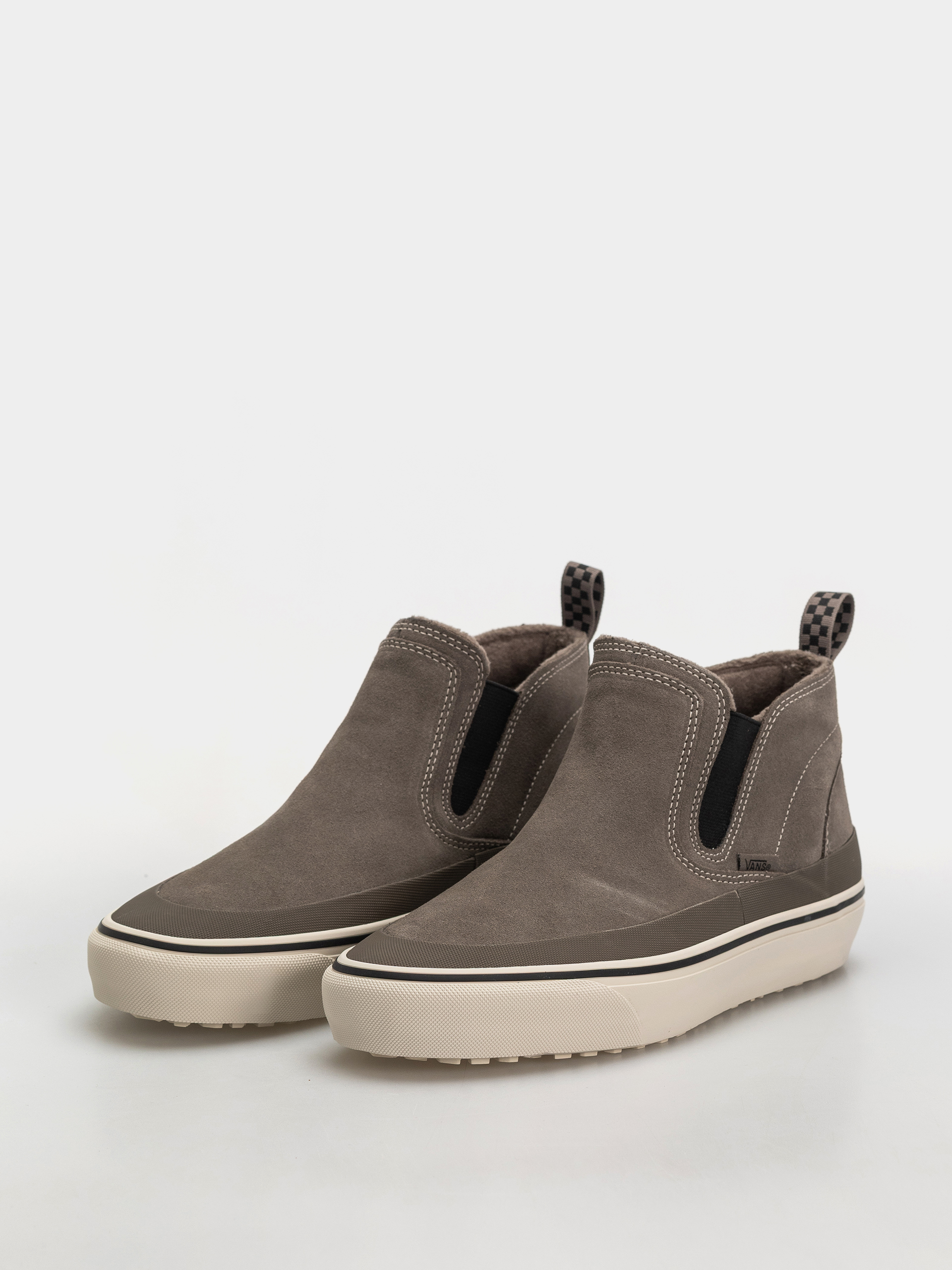 Vans Mid Slip Insulated Schuhe (bungee cord)